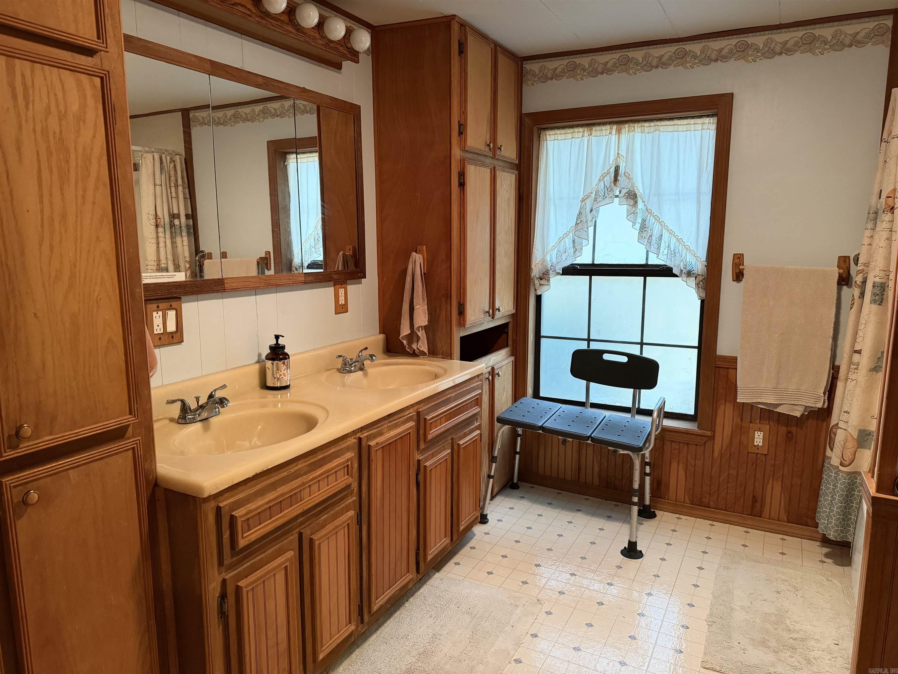 516 Polk Road 40  Hatfield, AR