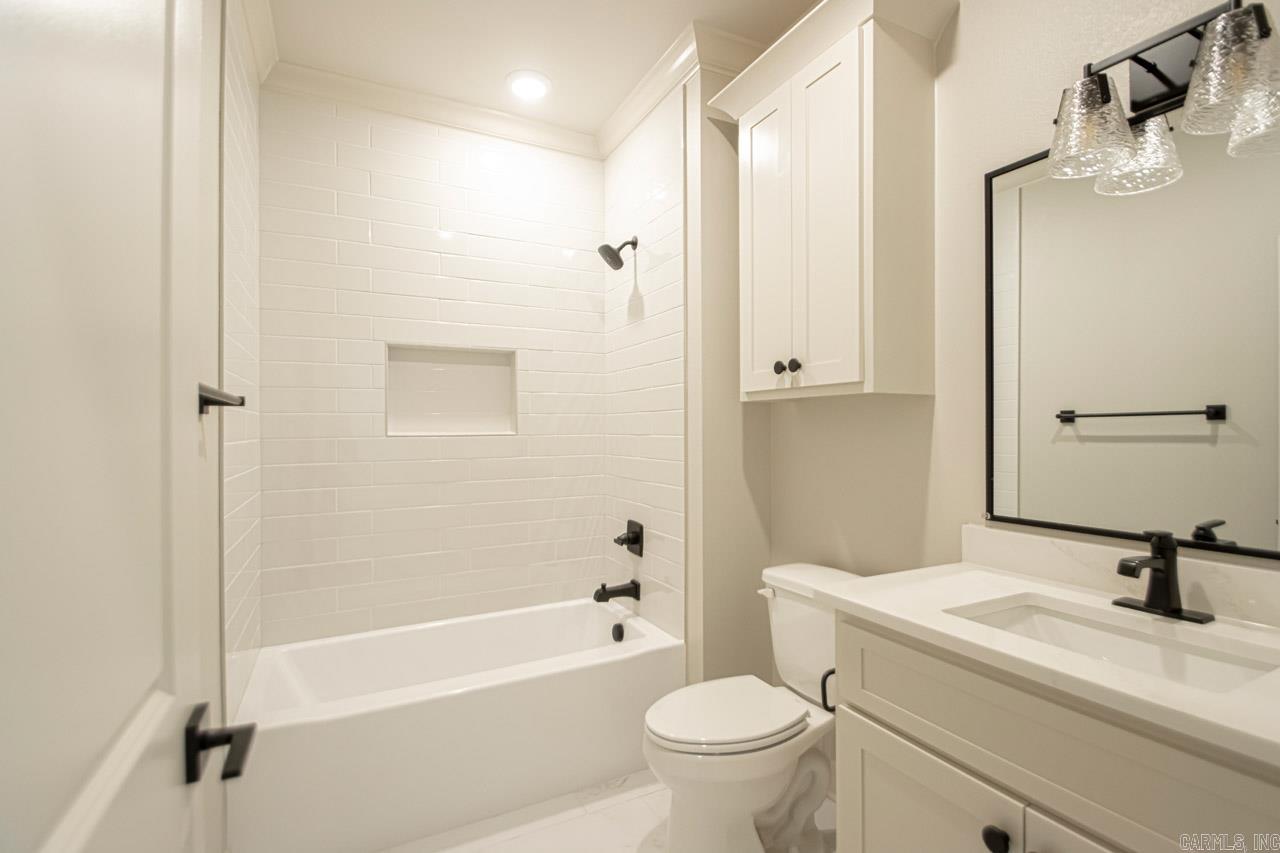 404 Gardens  North Little Rock, AR