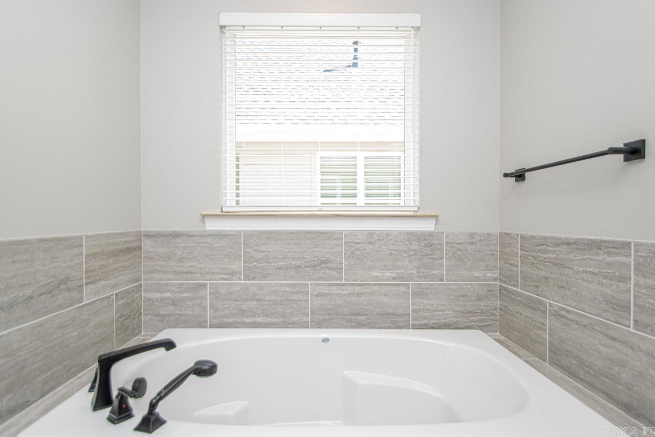 404 Gardens  North Little Rock, AR