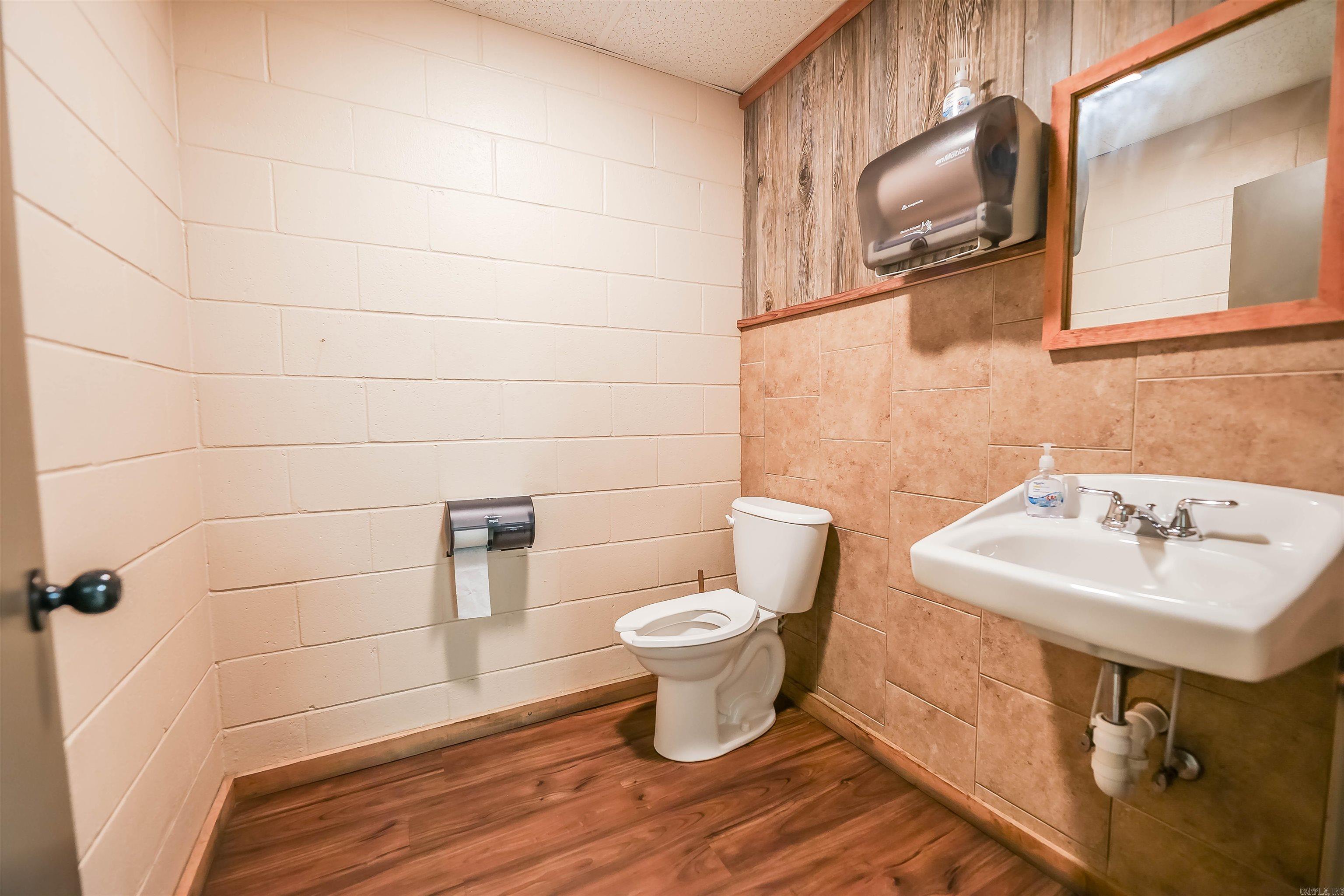 2005 Fairview Rd  Camden, AR