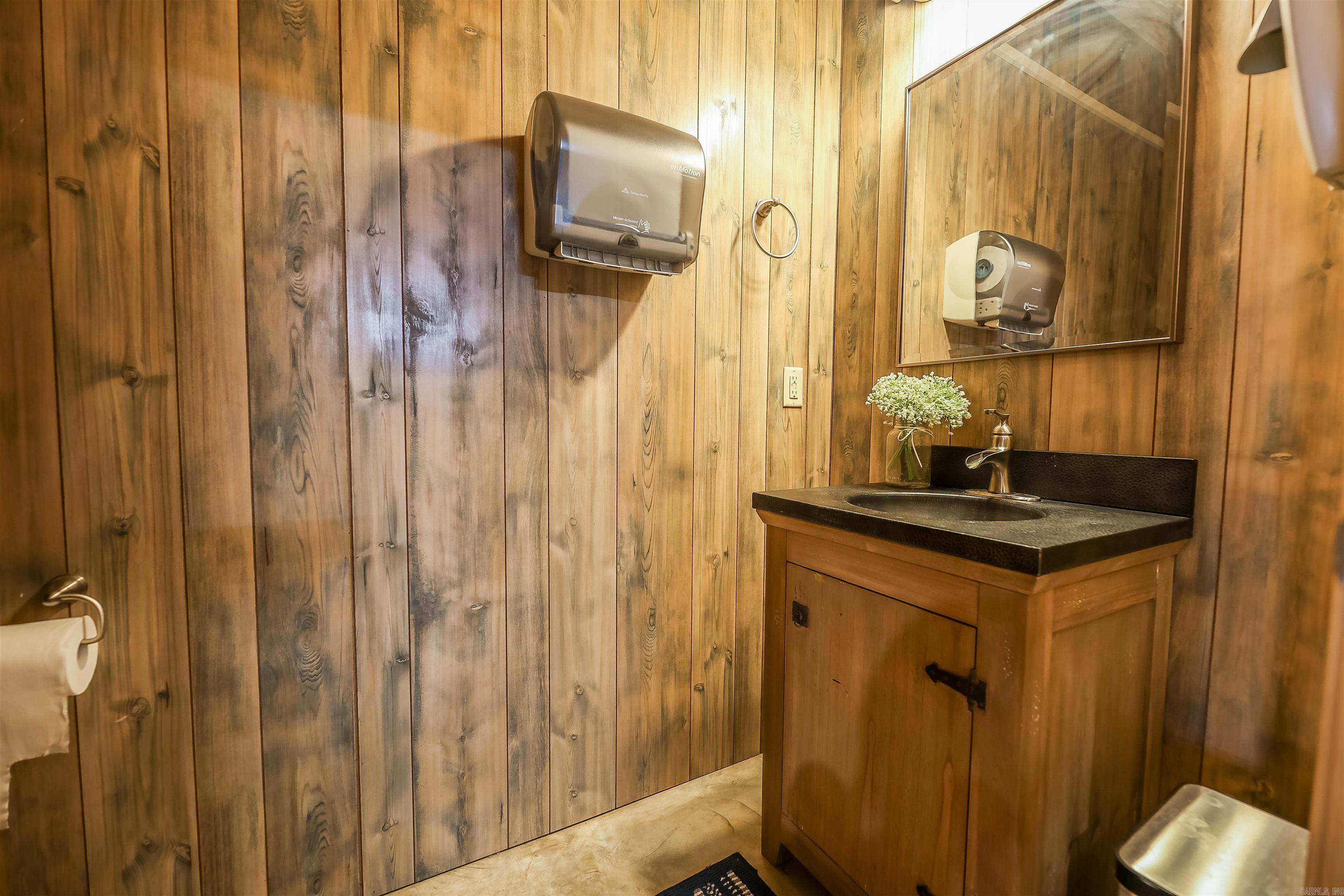 2005 Fairview Rd  Camden, AR