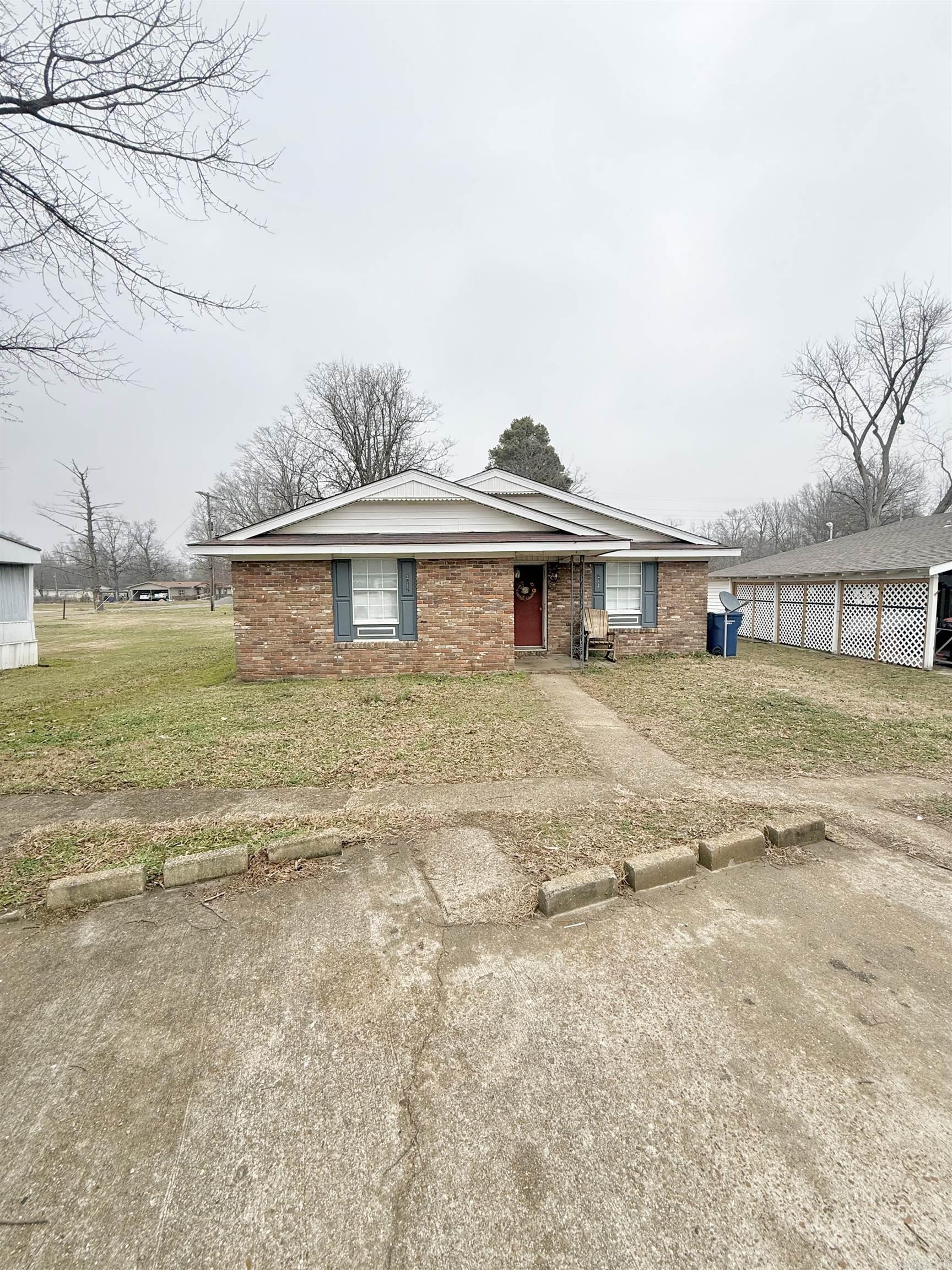 2510 Overdene  Corning, AR