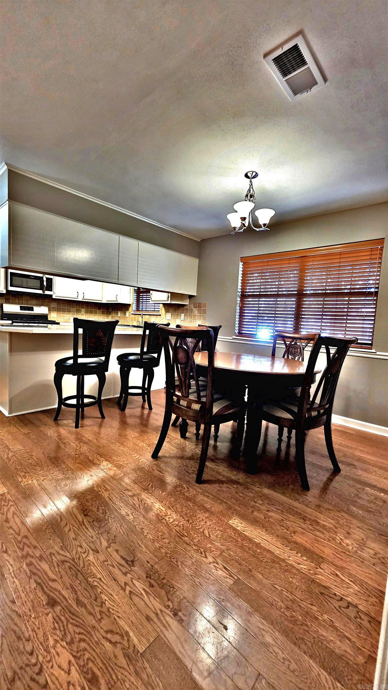 106 Tenkiller Dr  Sherwood, AR