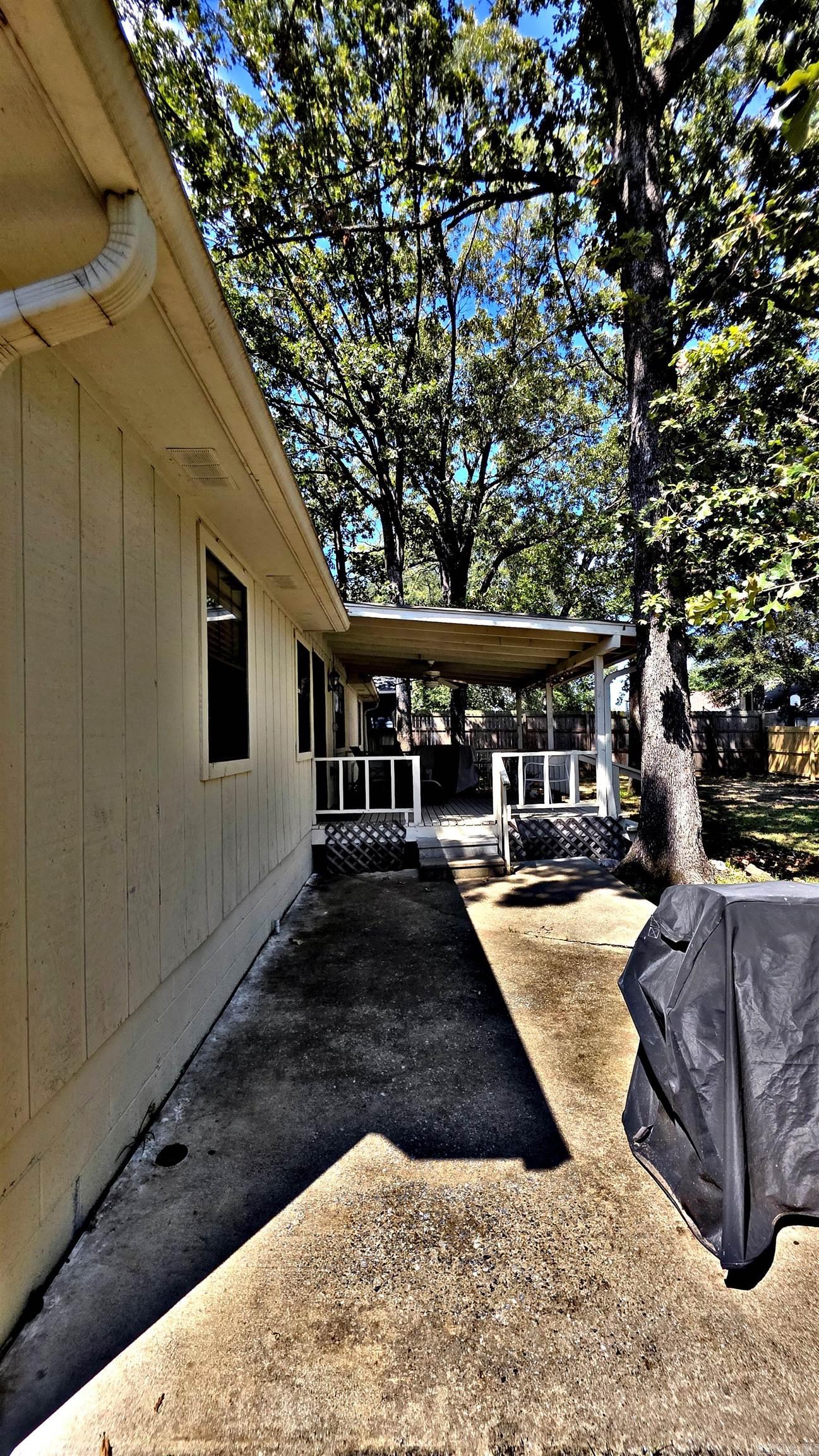 106 Tenkiller Dr  Sherwood, AR