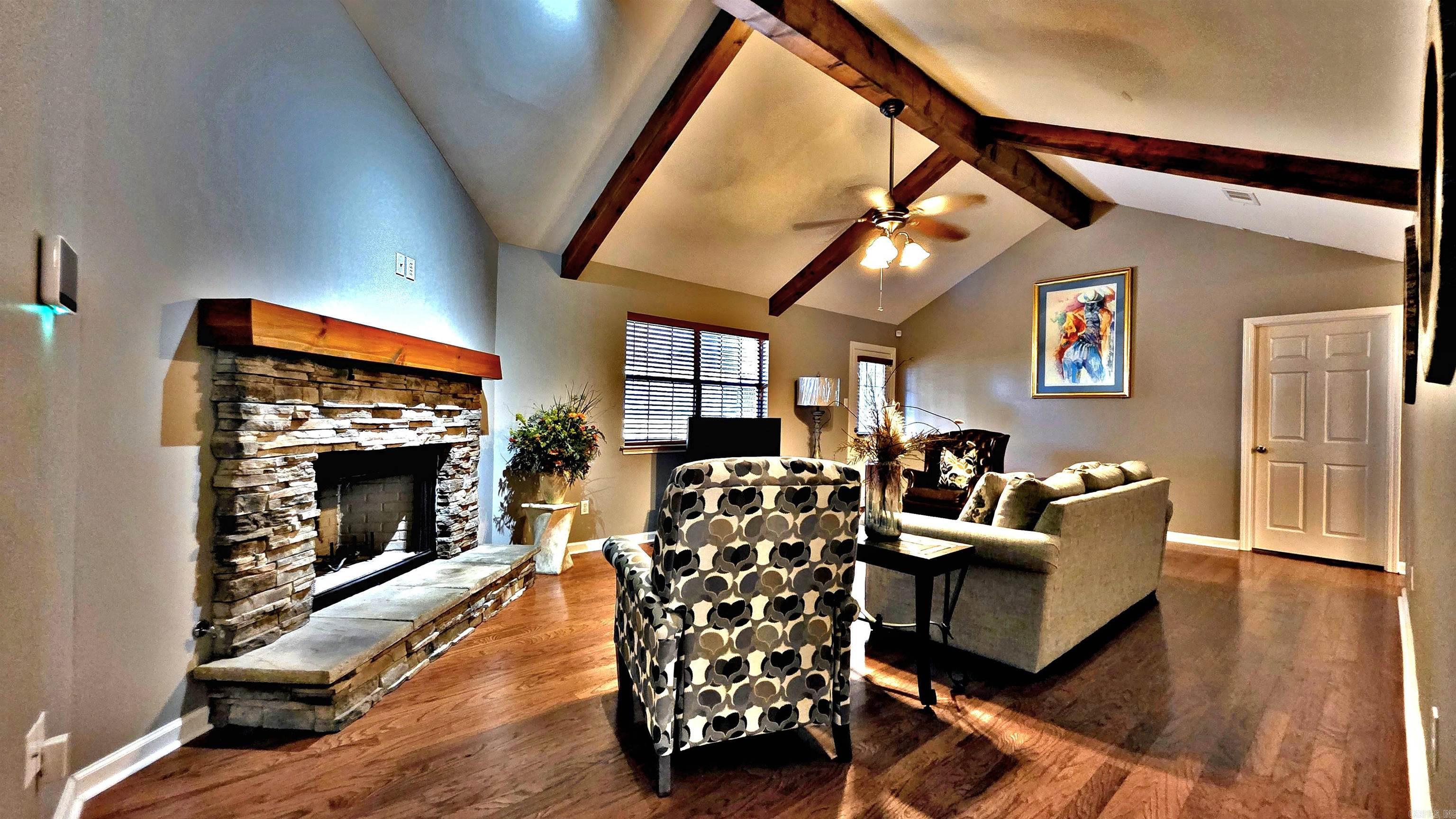 106 Tenkiller Dr  Sherwood, AR