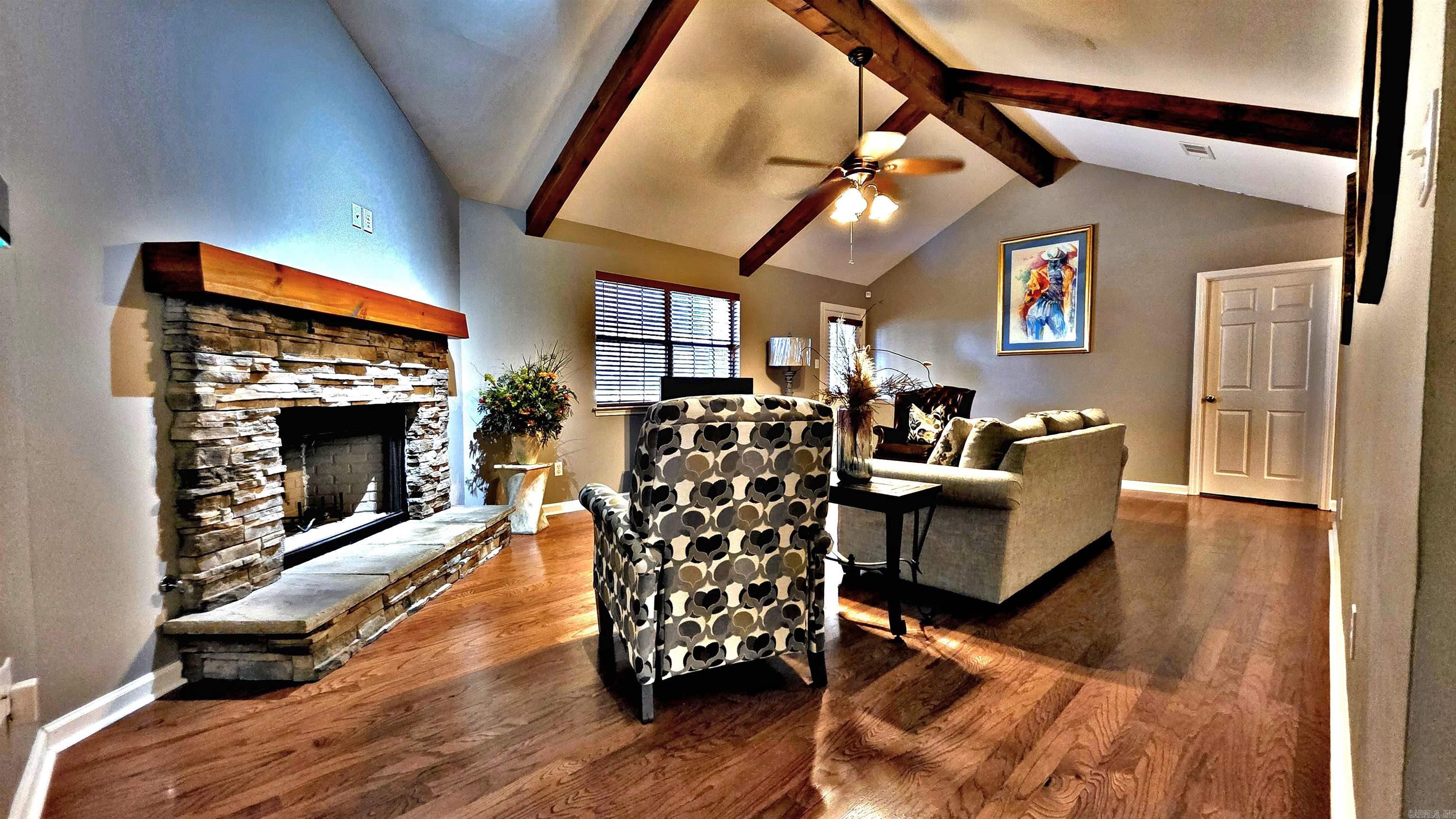 106 Tenkiller Dr  Sherwood, AR