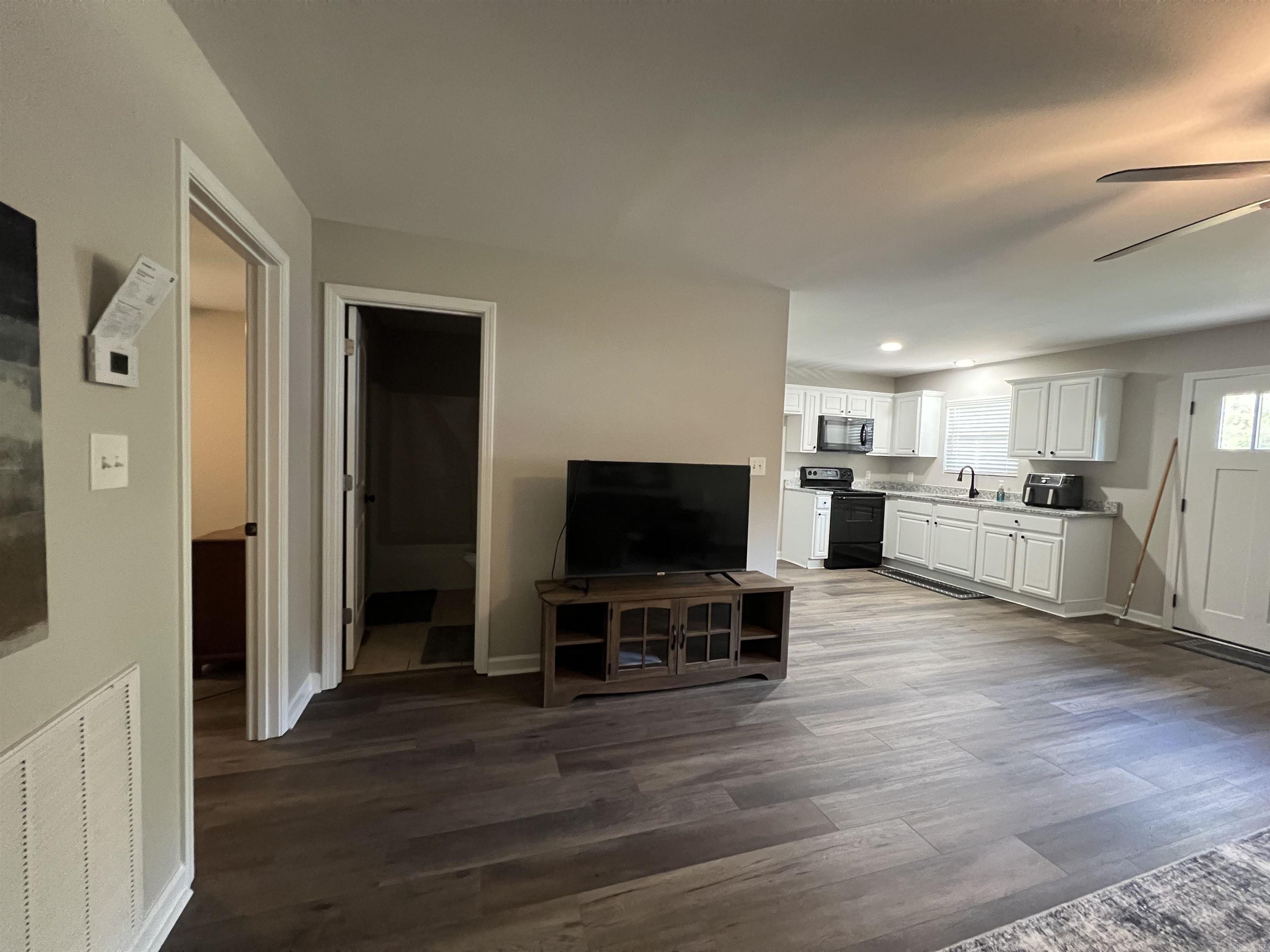 1304 Gray  Benton, AR