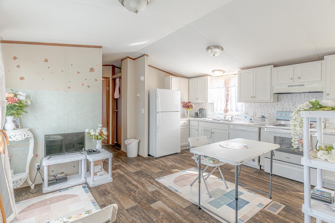 2661 Phillips 315  West Helena, AR