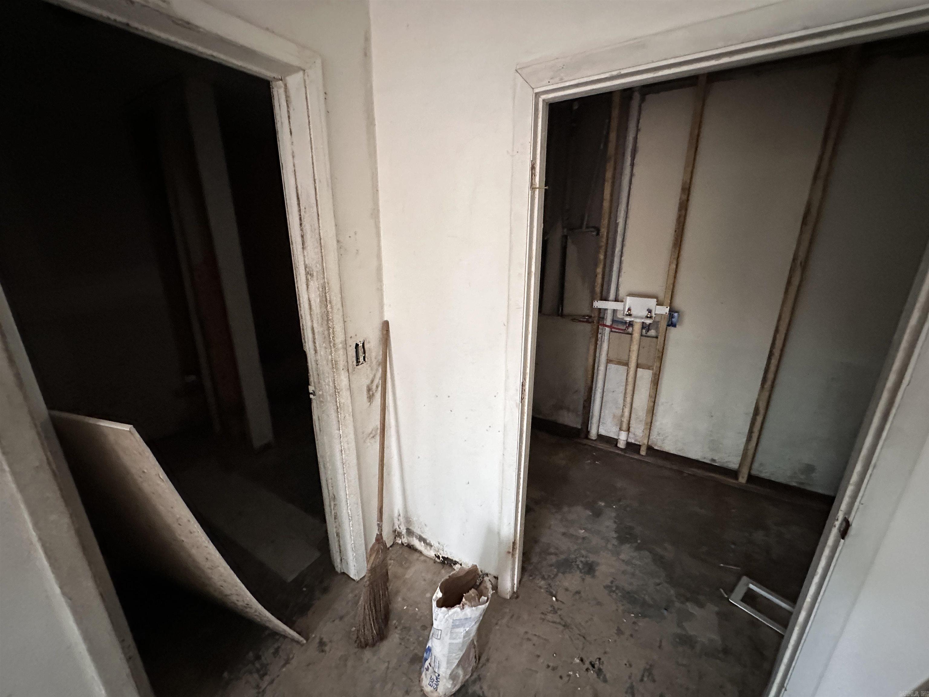 1290 Cave Creek Rd  Batesville, AR