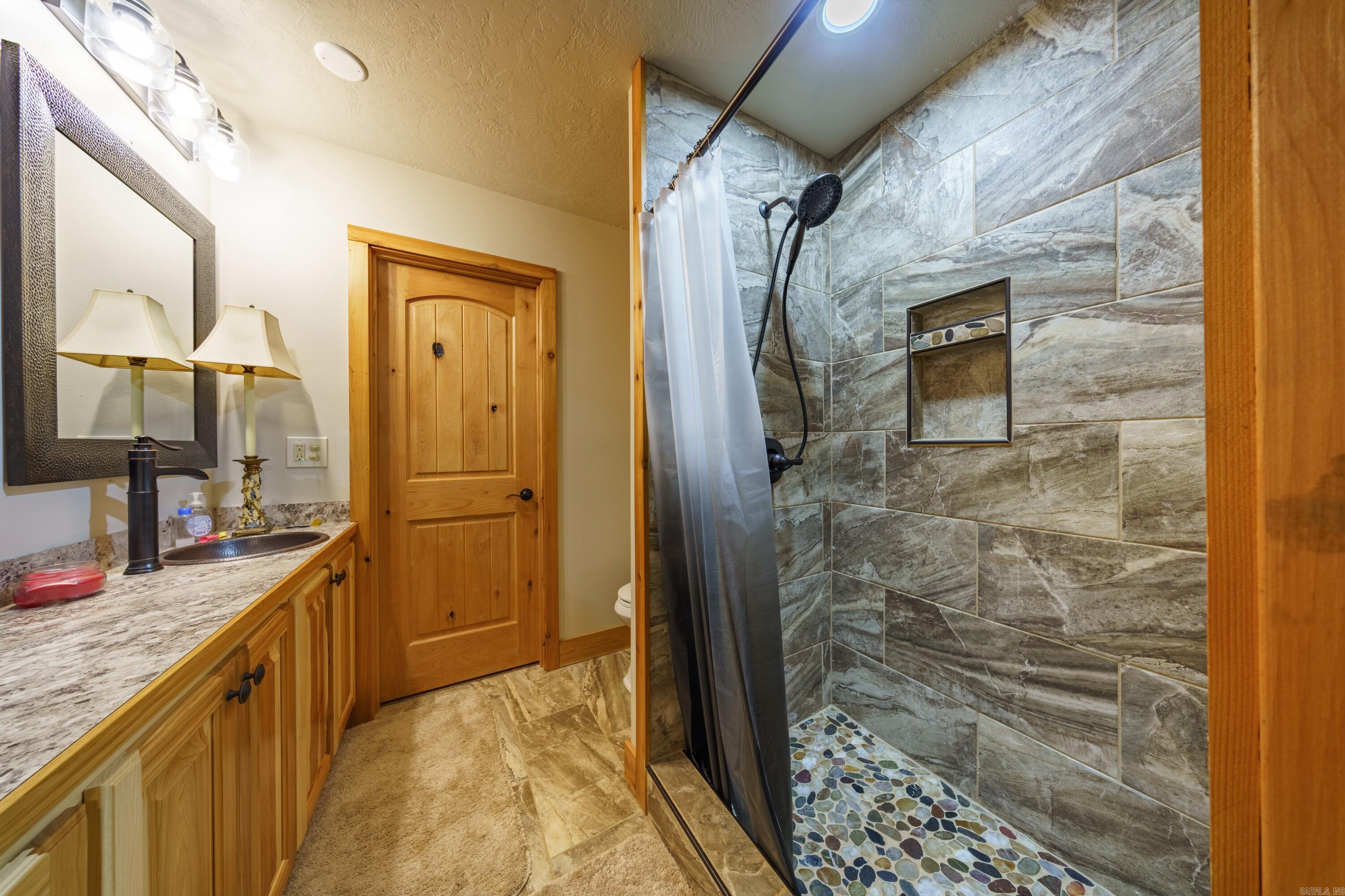 55, 65, & 125 B Rock Ln  Batesville, AR