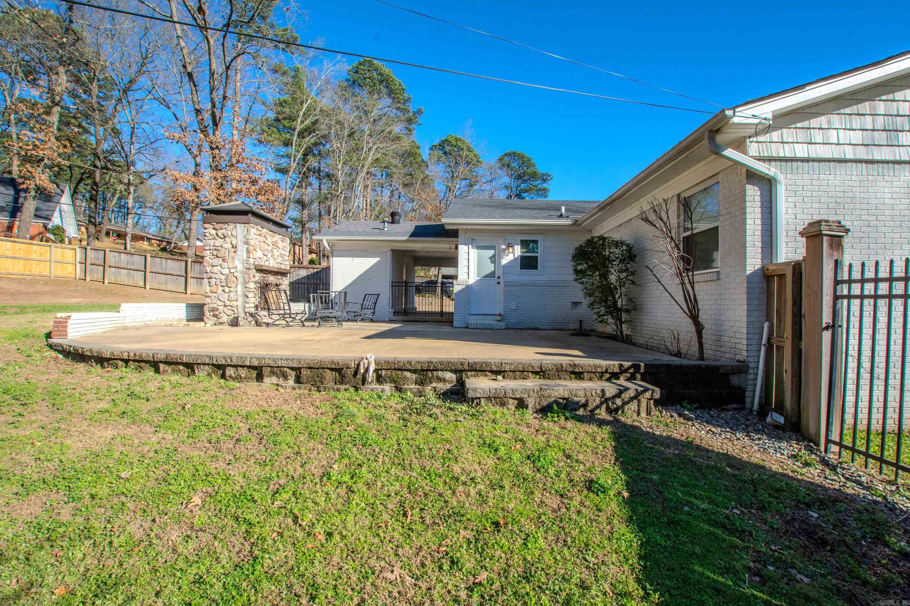 1724 Lynnwood Drive  Benton, AR