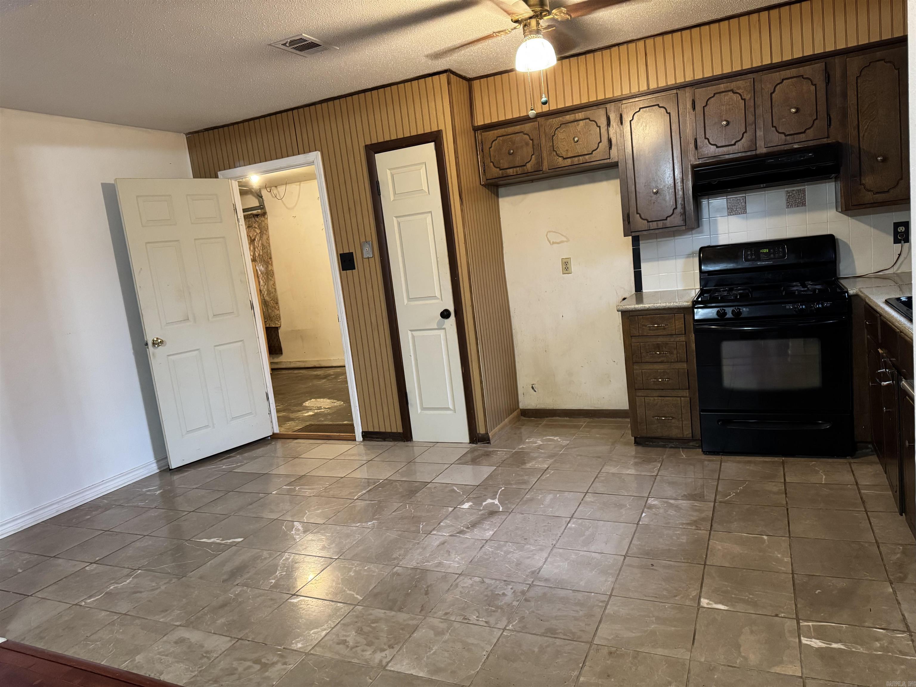 2101 Romine  Little Rock, AR