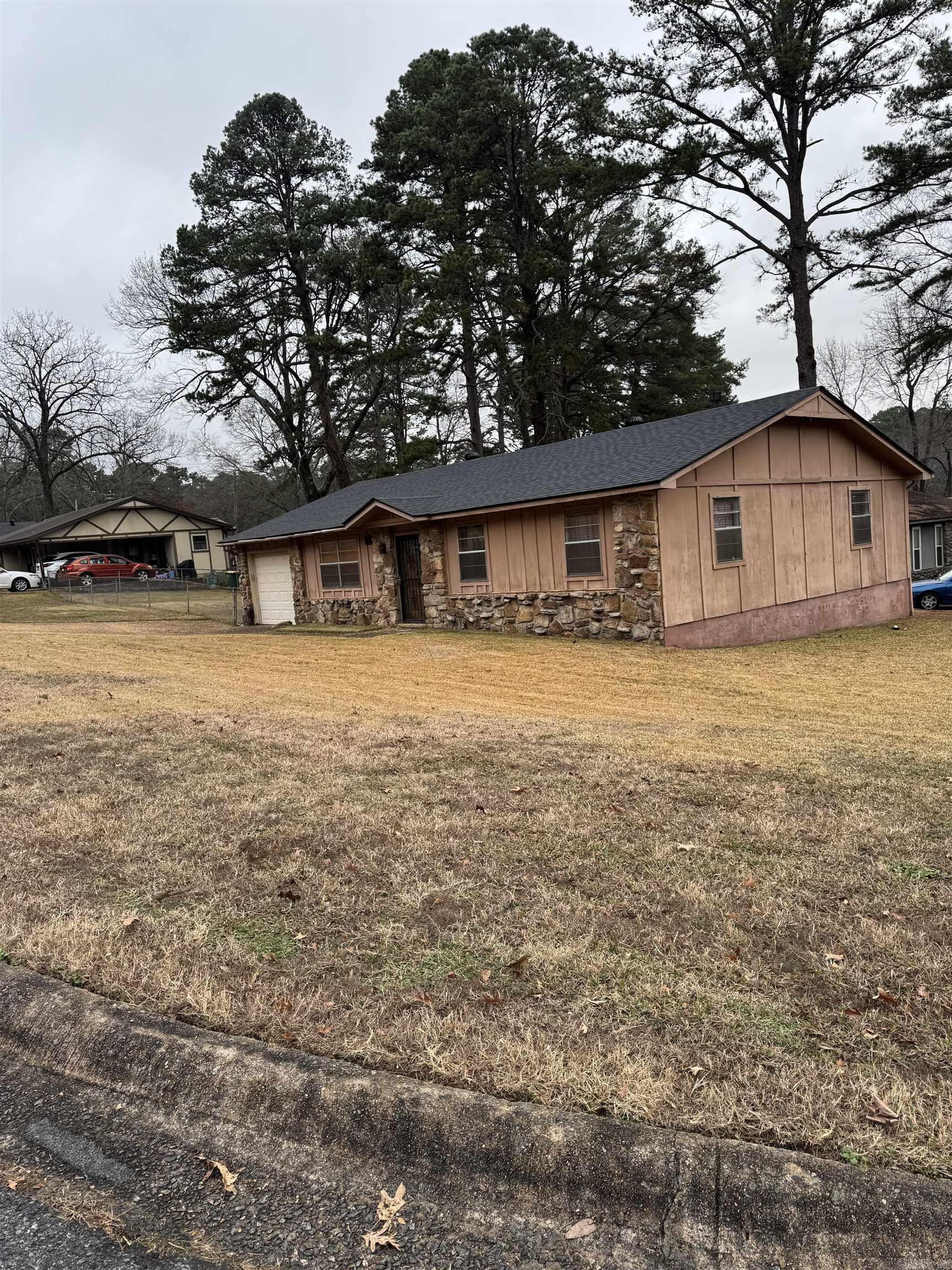 2101 Romine  Little Rock, AR