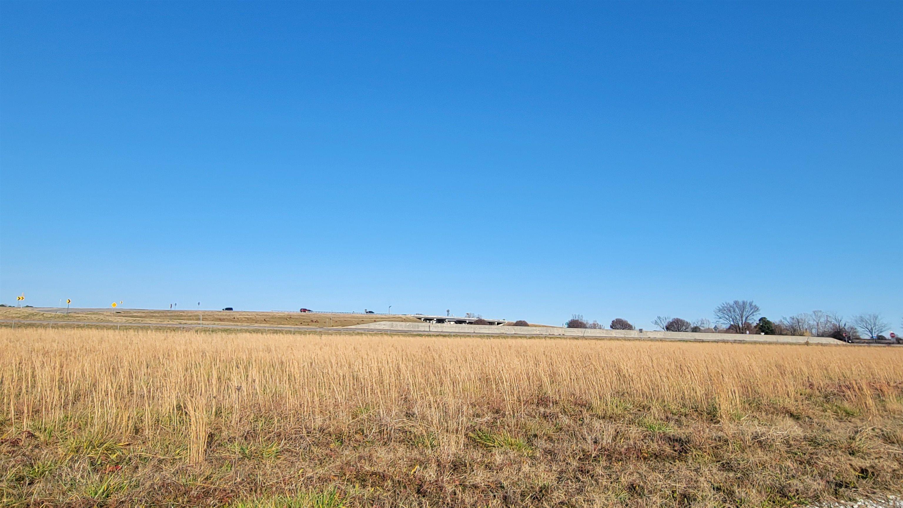 3R Colony Circle  Bay, AR