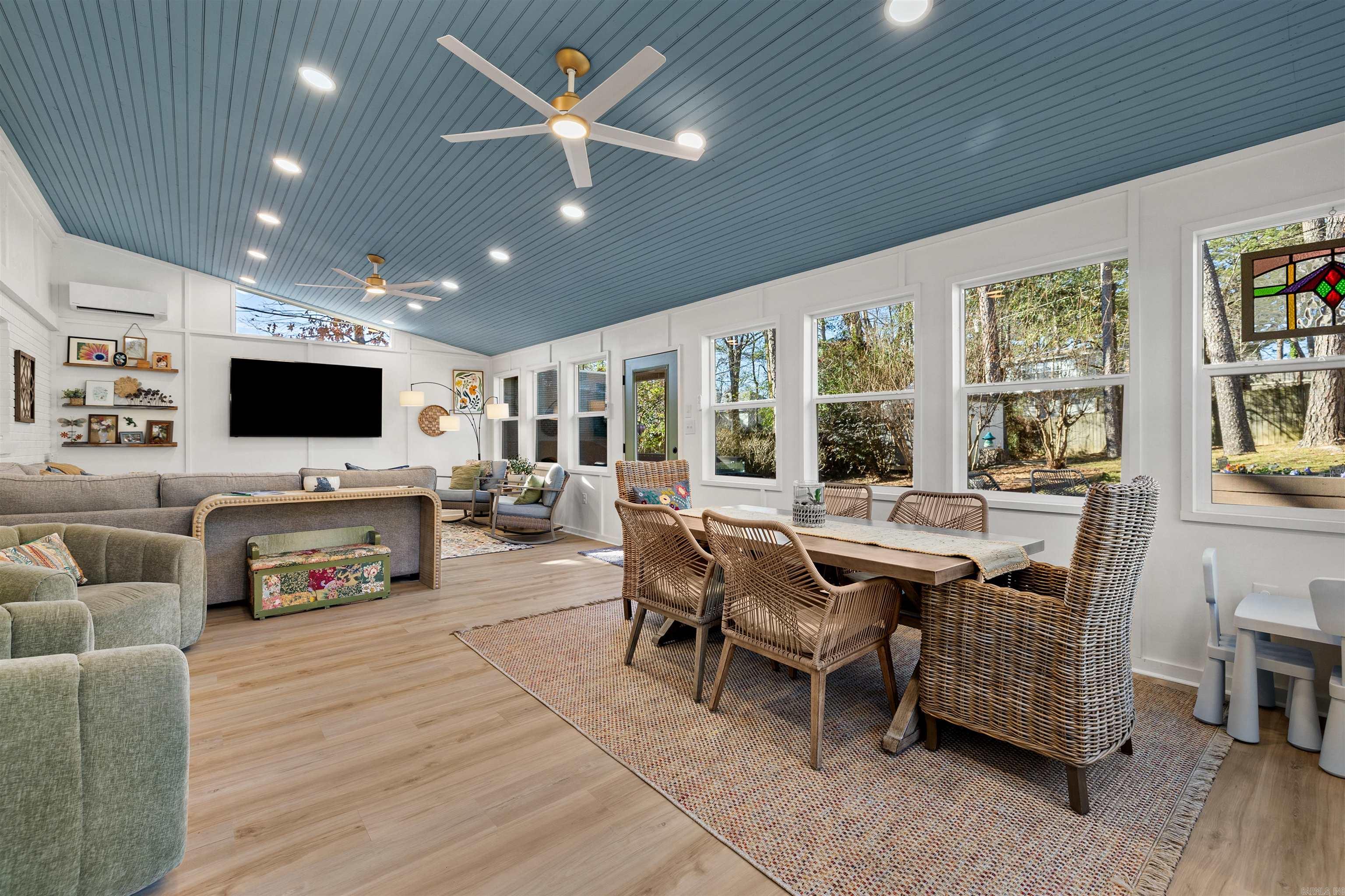 2304 Breckenridge  Little Rock, AR