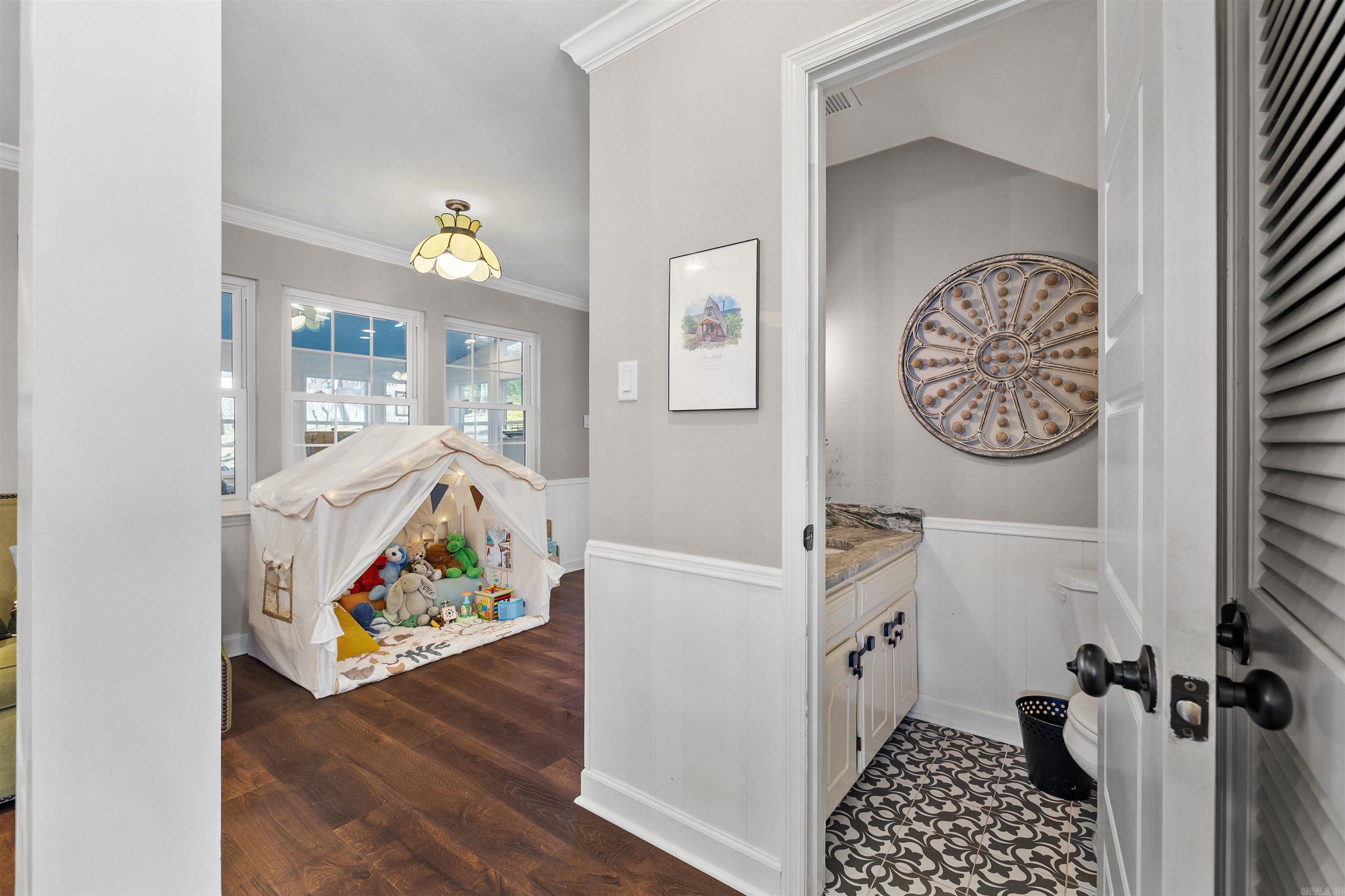 2304 Breckenridge  Little Rock, AR