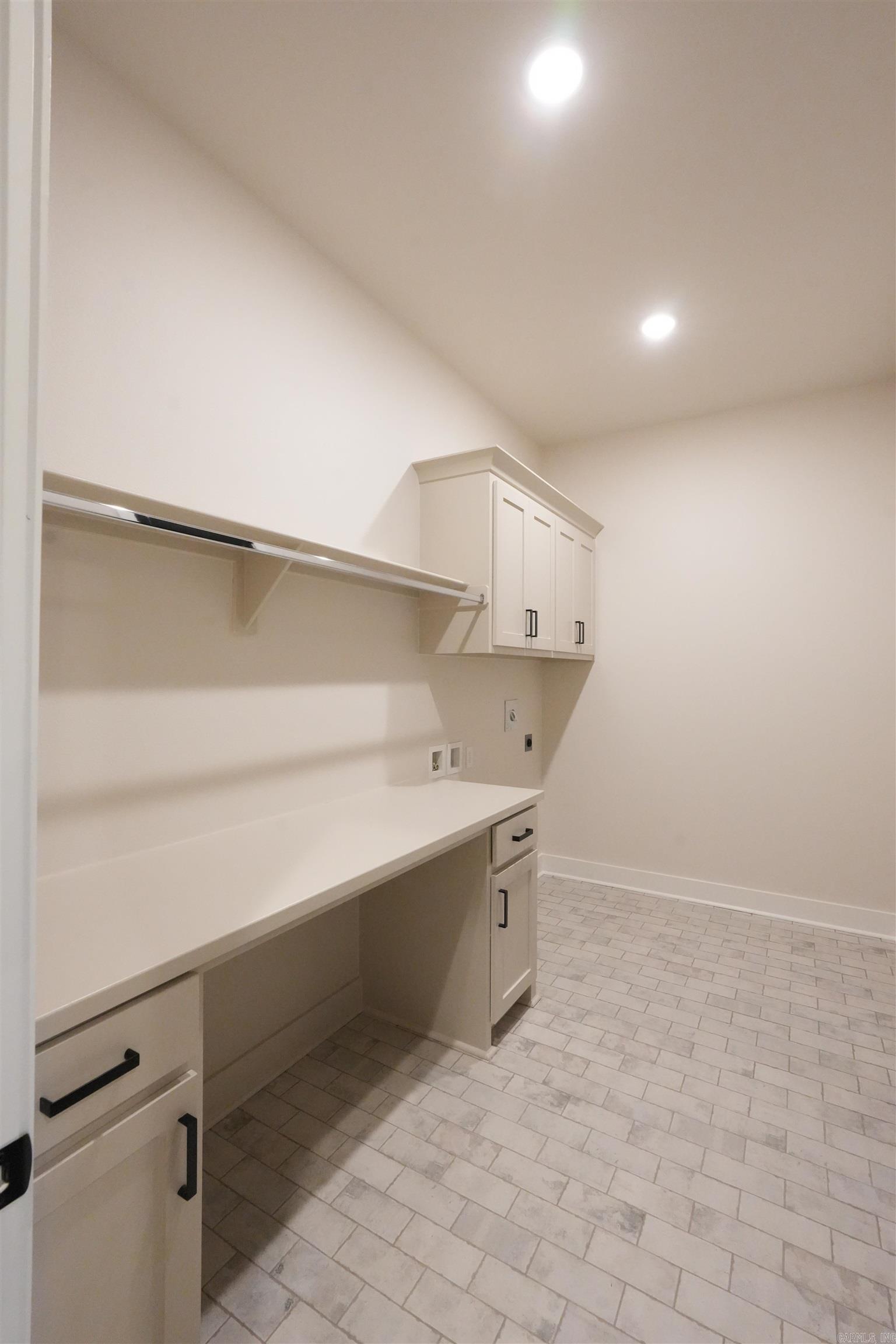 3084 Avilla Manor  Alexander, AR