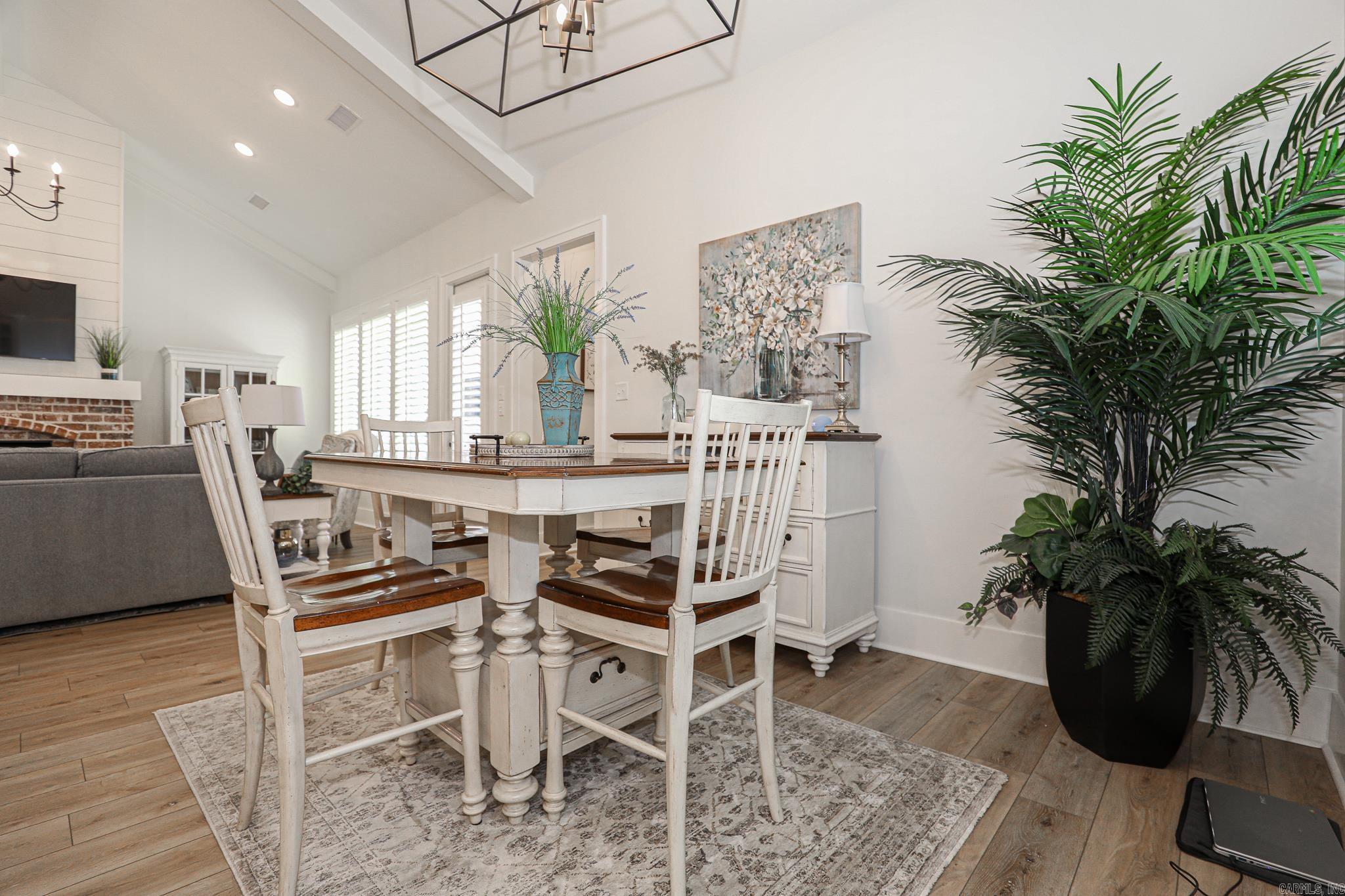 1519 SAWTOOTH  Benton, AR