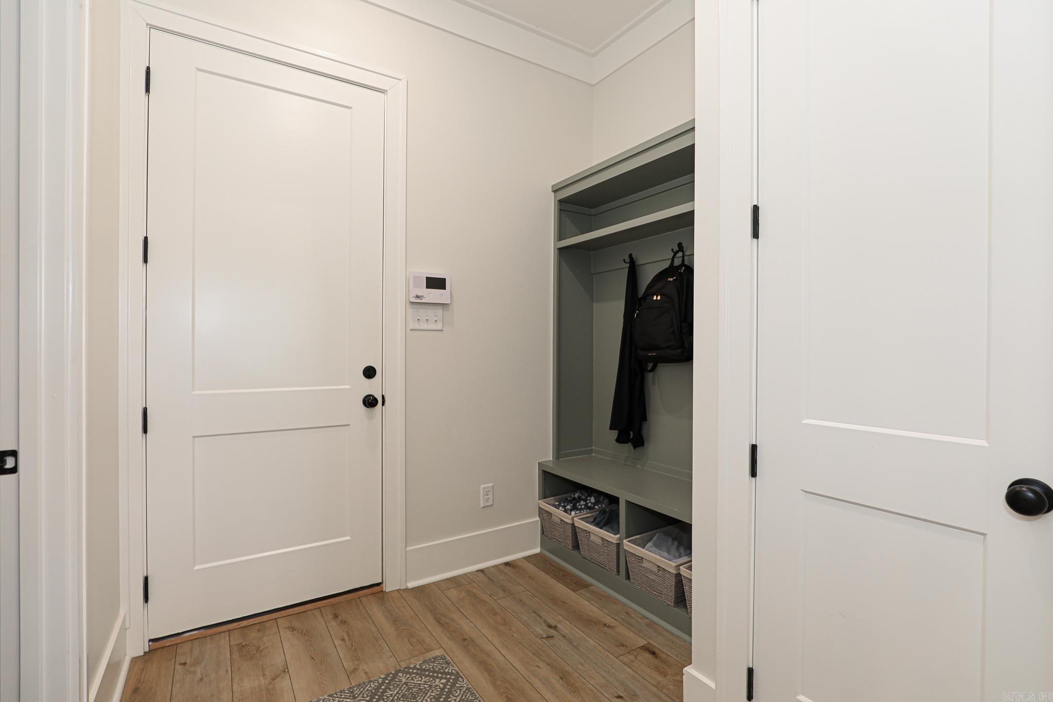 1519 SAWTOOTH  Benton, AR