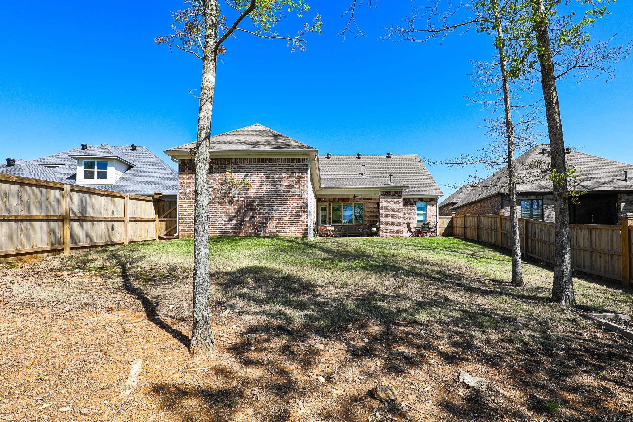 1519 SAWTOOTH  Benton, AR