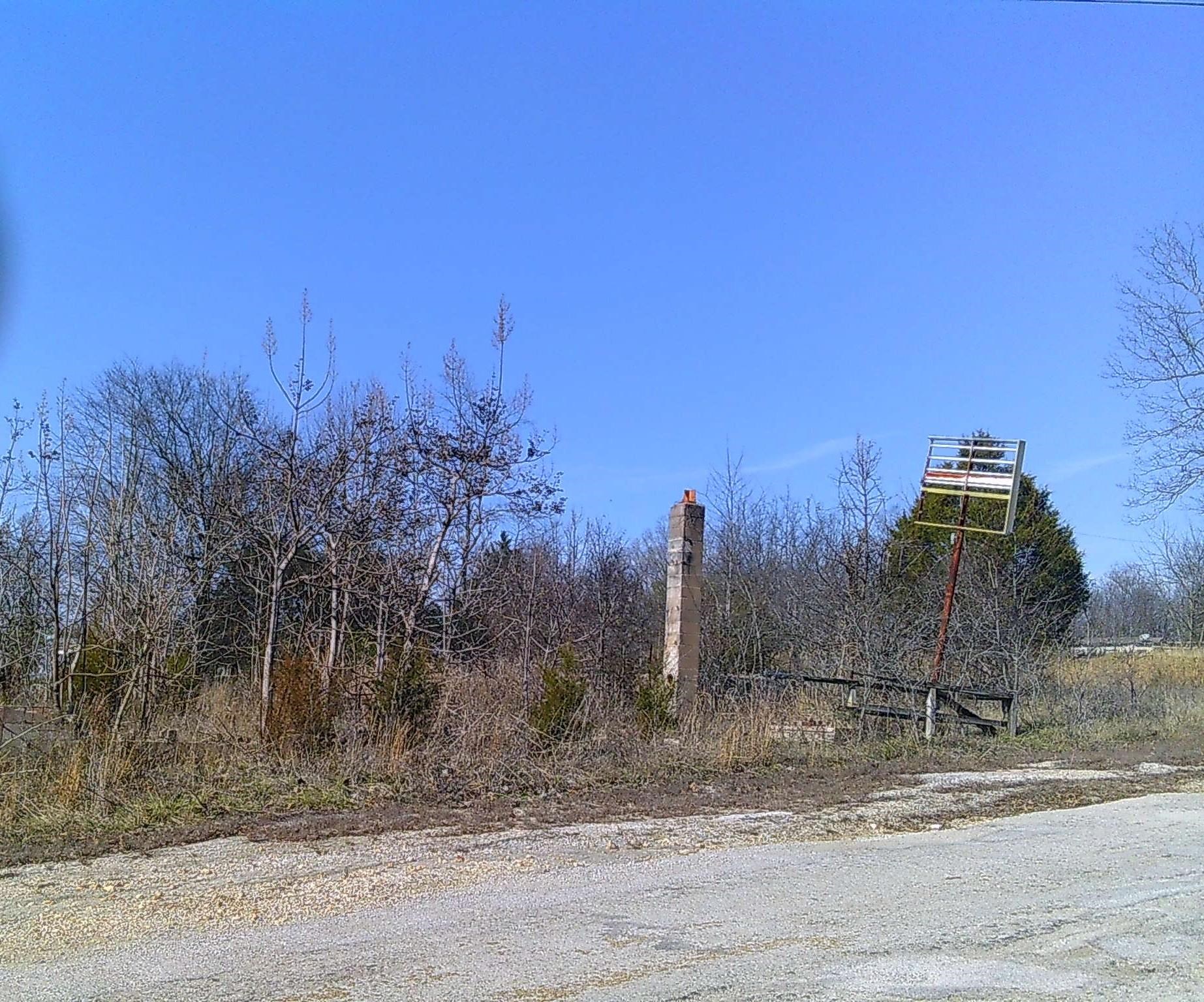 1942 Hwy 63 E  Hardy, AR