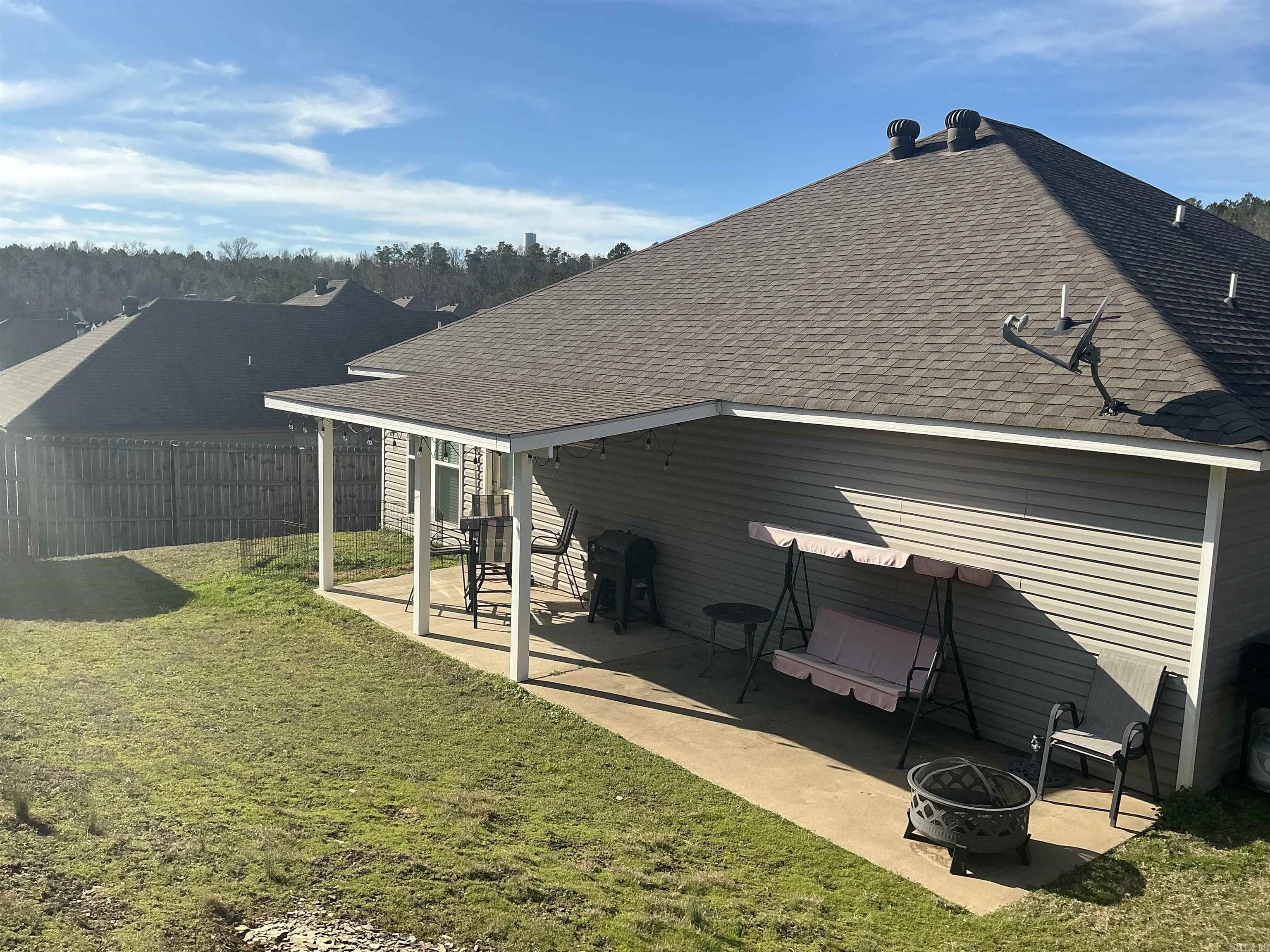 1016 Heritage Way  Benton, AR