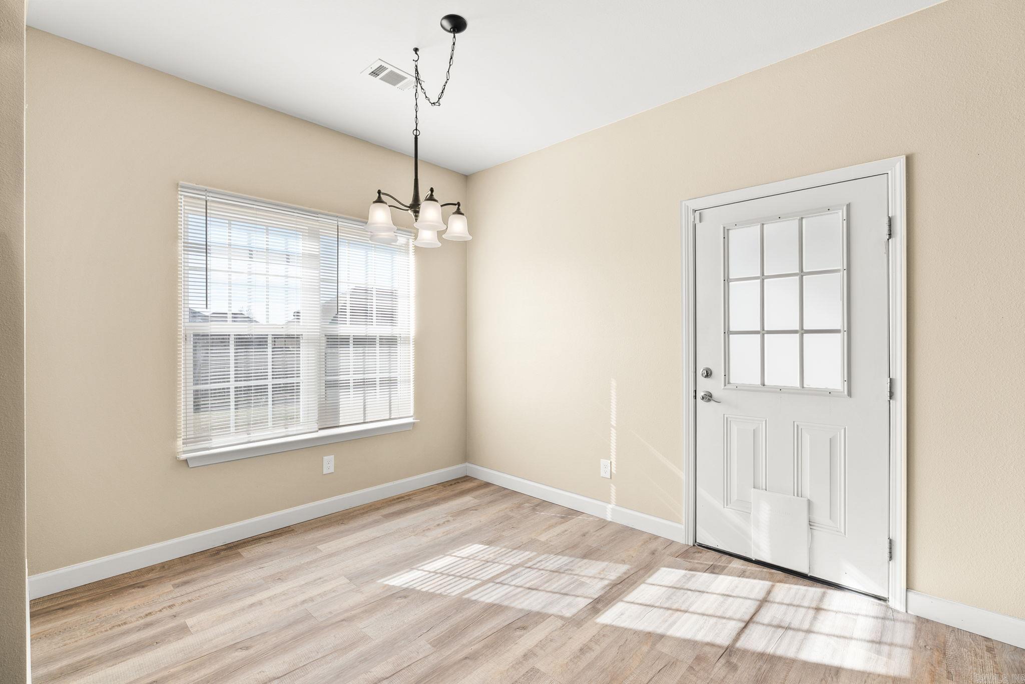 14 Clover Ridge Drive  Vilonia, AR