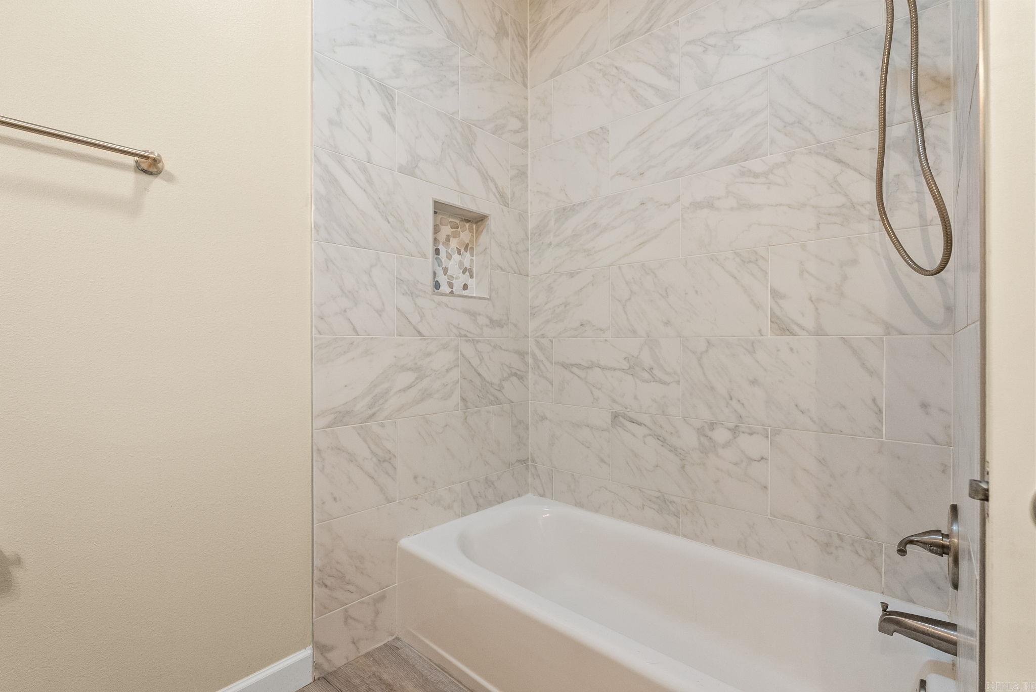 14 Clover Ridge Drive  Vilonia, AR