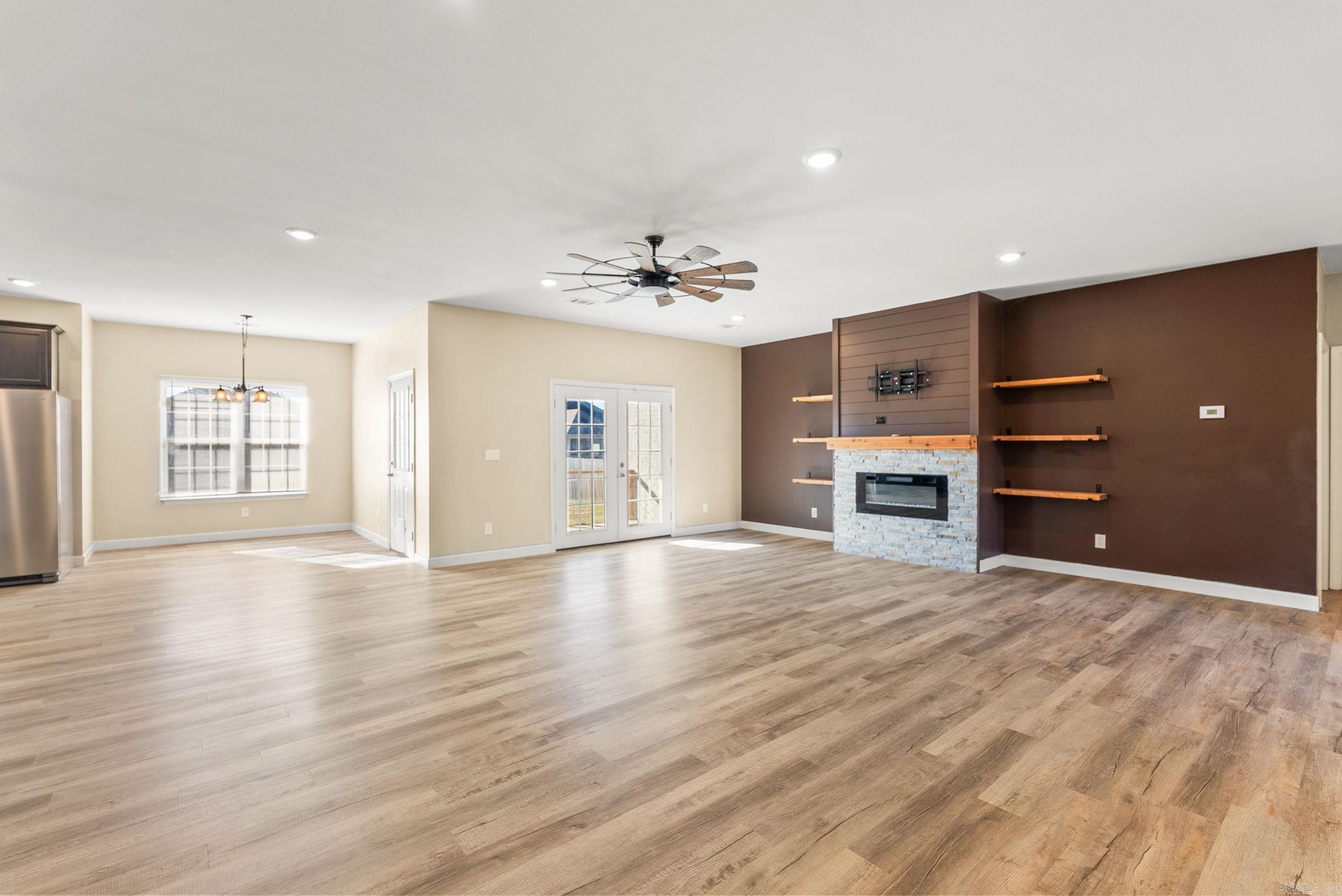 14 Clover Ridge Drive  Vilonia, AR