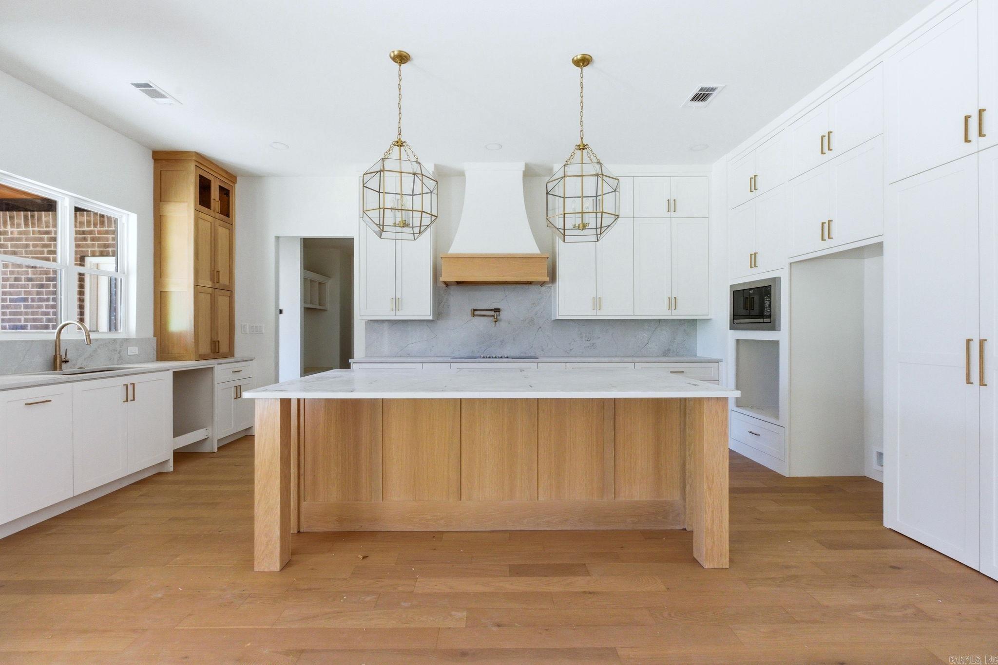 400 Kale Cove Benton, AR 72019