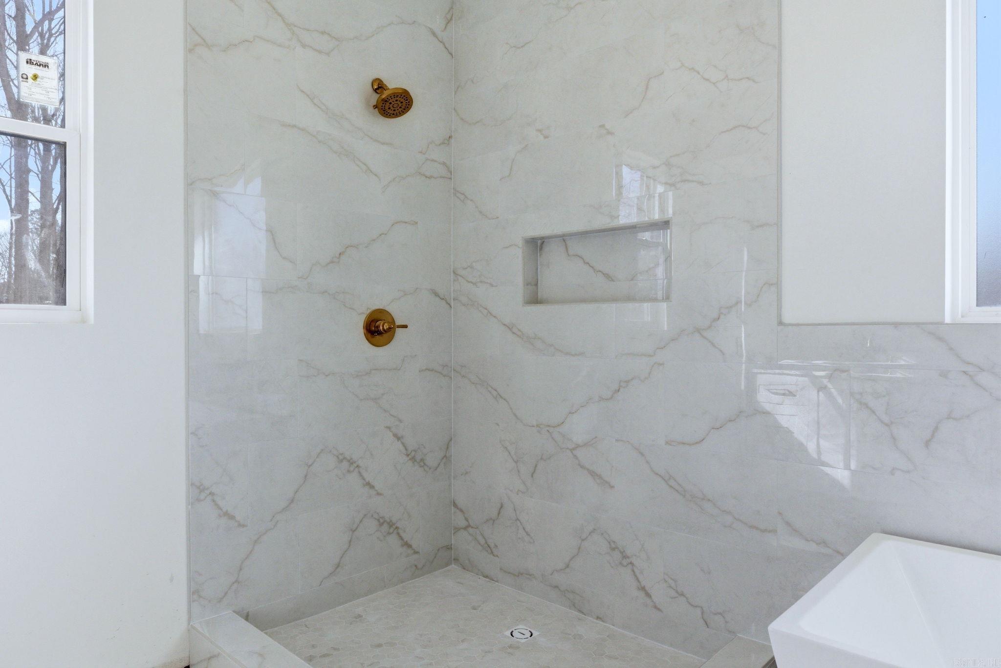 400 Kale Cove Benton, AR 72019