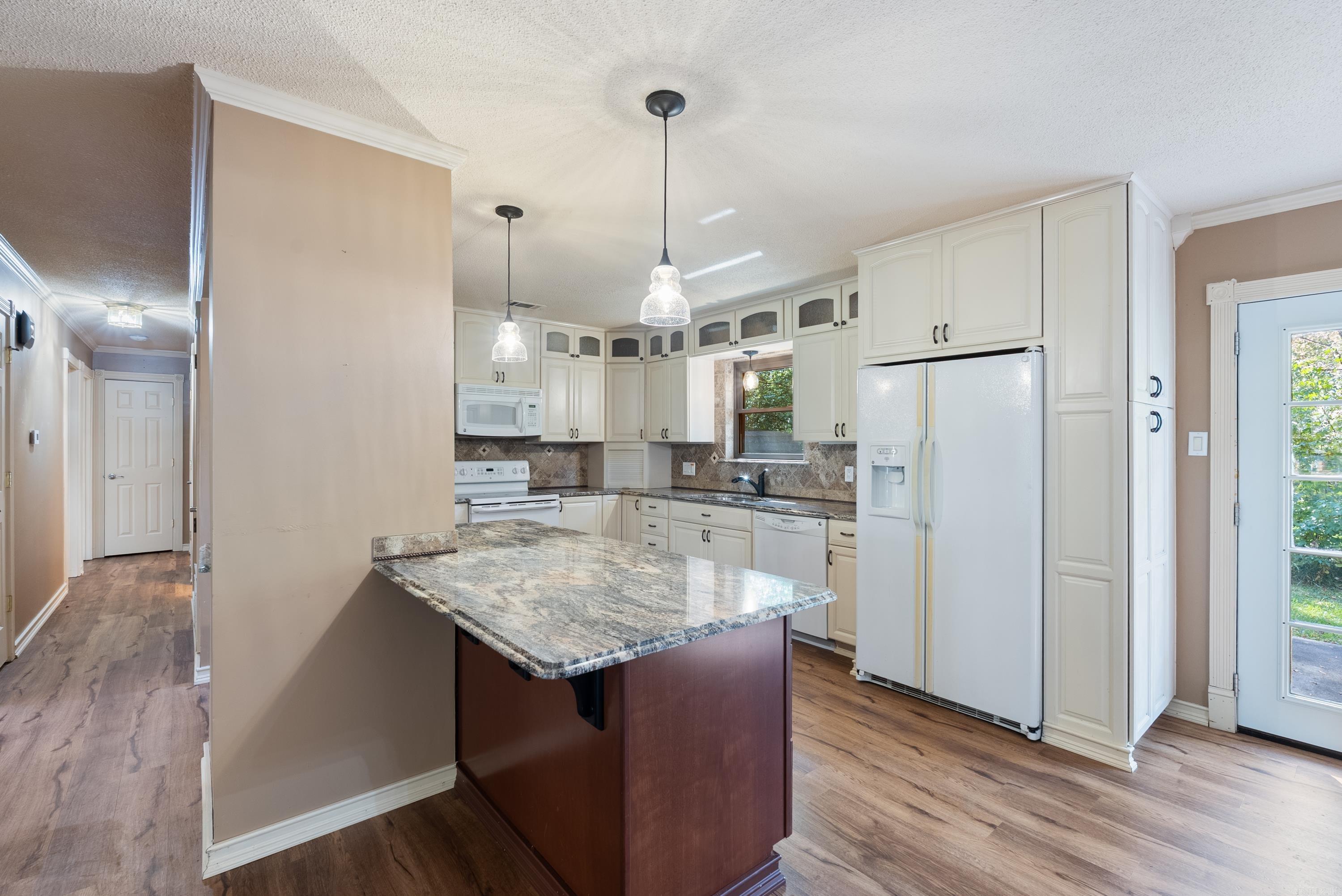 13 Oakdale Dr Conway, AR 72034