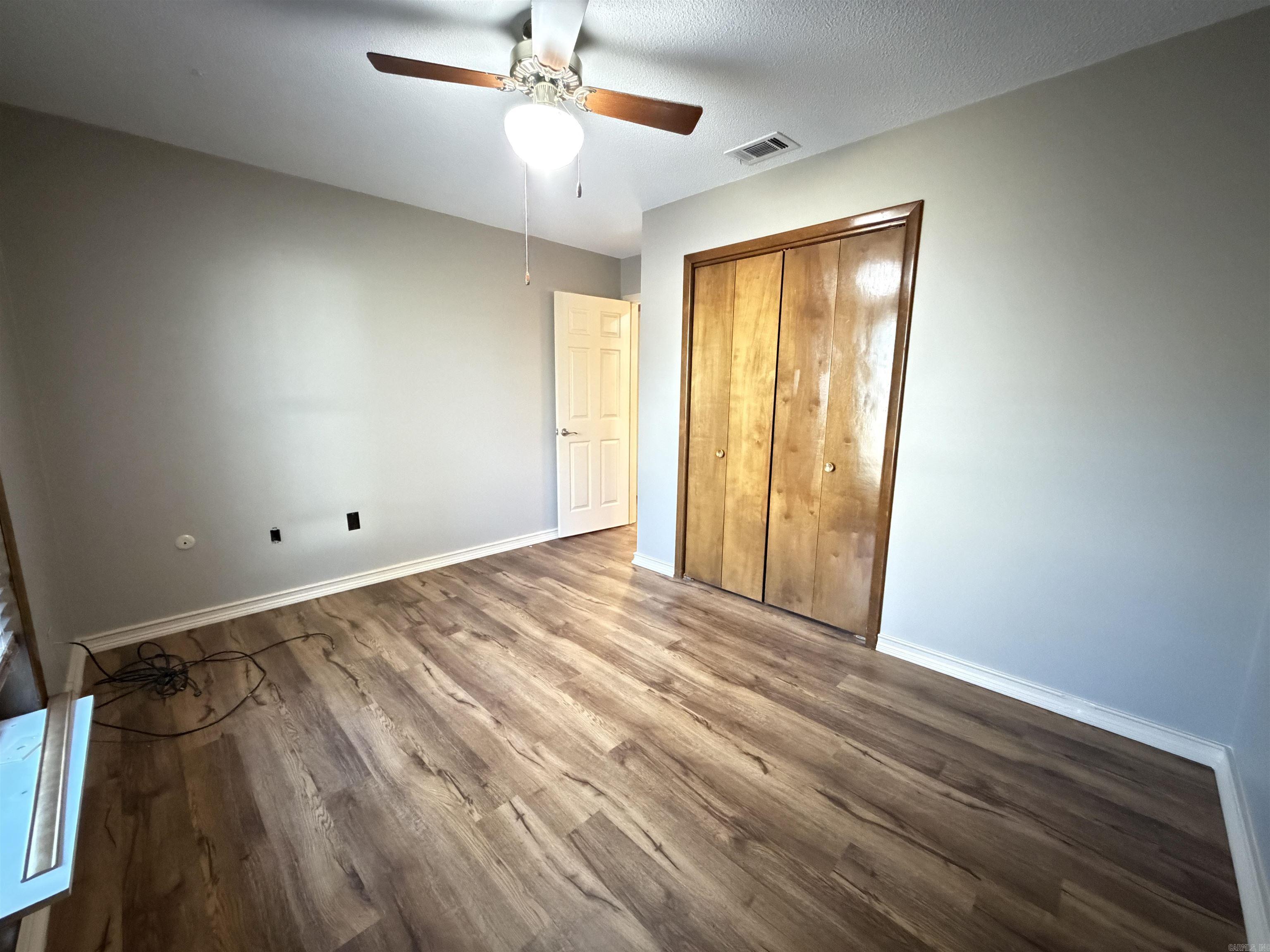 13 Oakdale Dr Conway, AR 72034