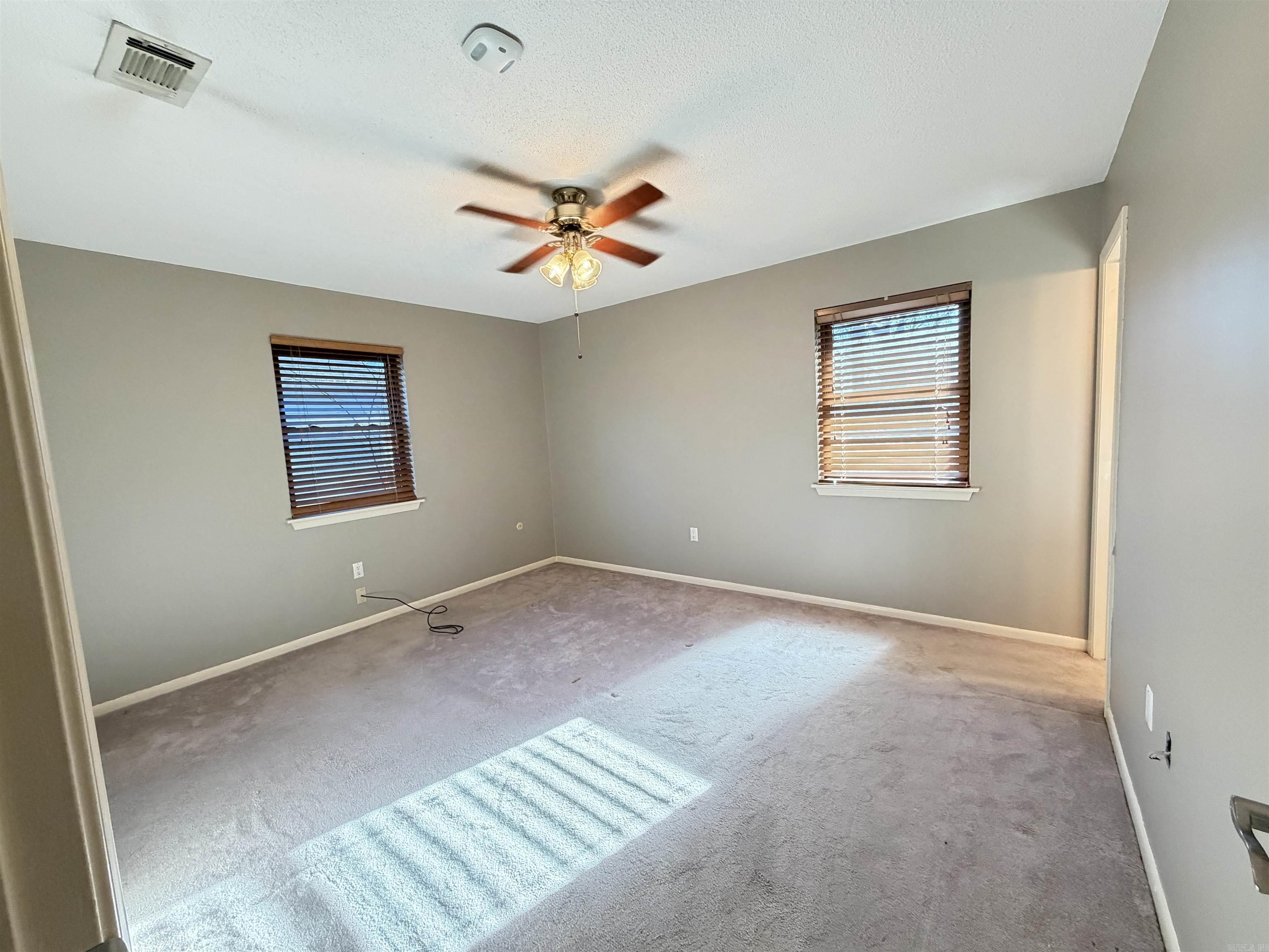 13 Oakdale Dr Conway, AR 72034