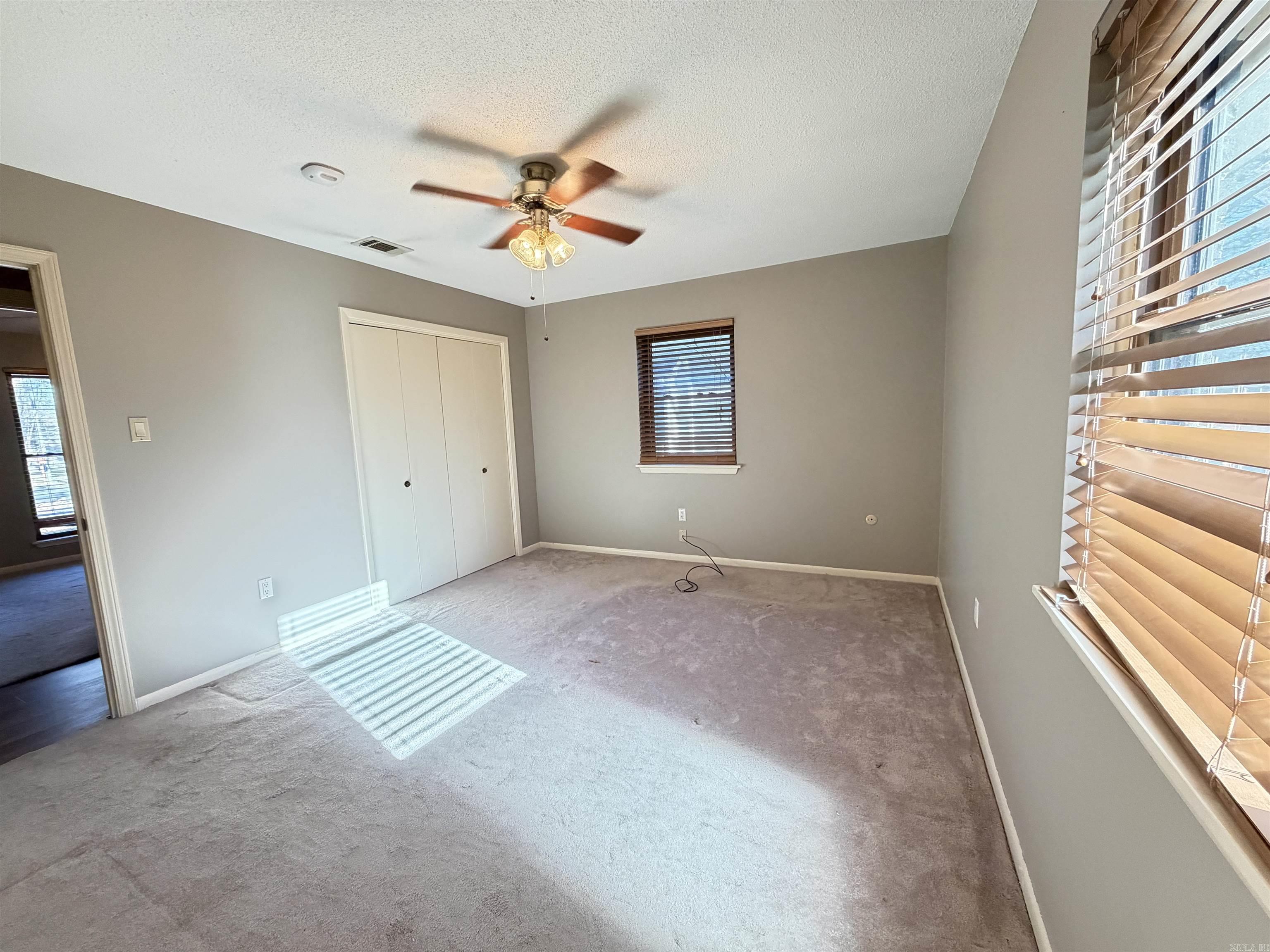 13 Oakdale Dr Conway, AR 72034