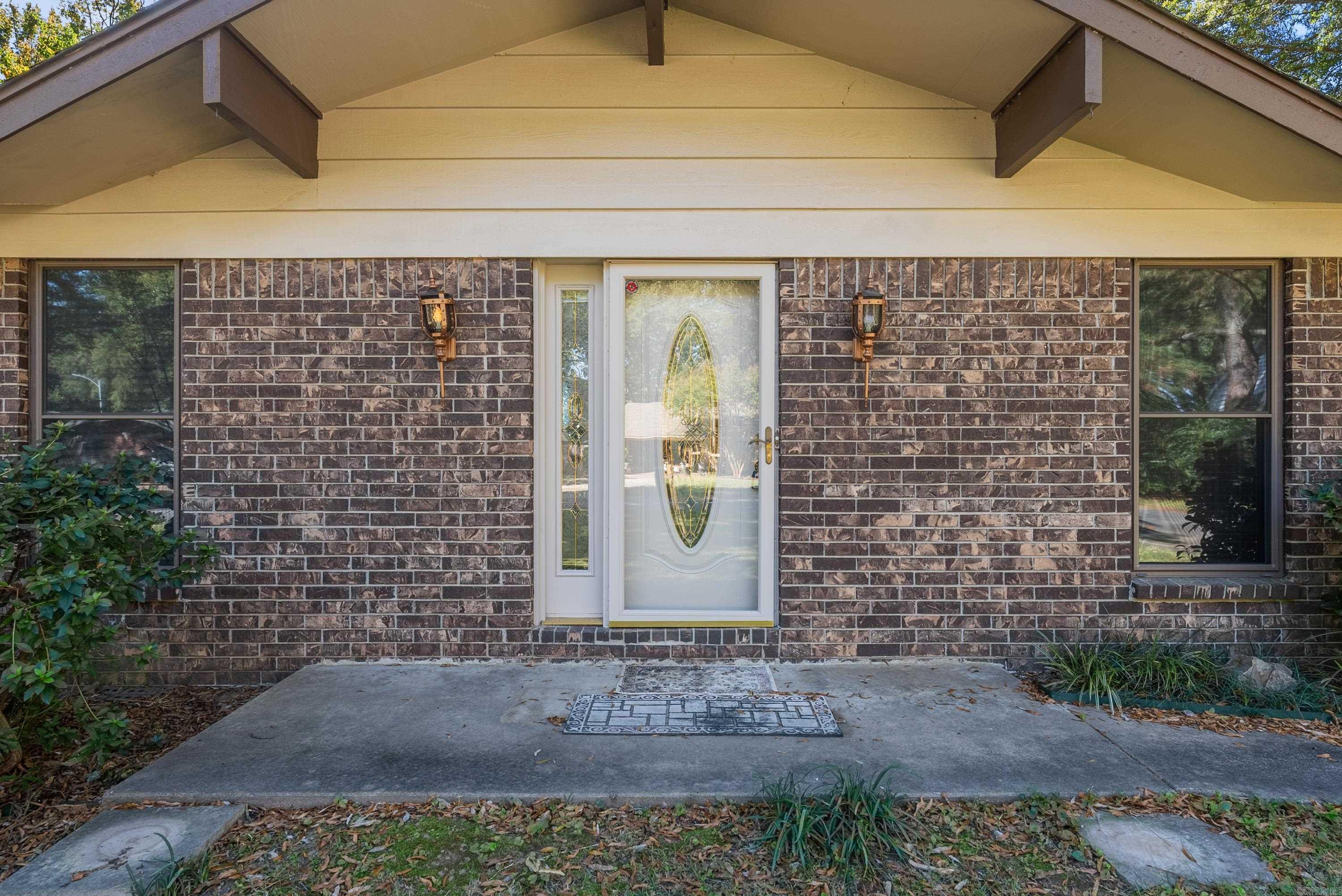 13 Oakdale Dr Conway, AR 72034