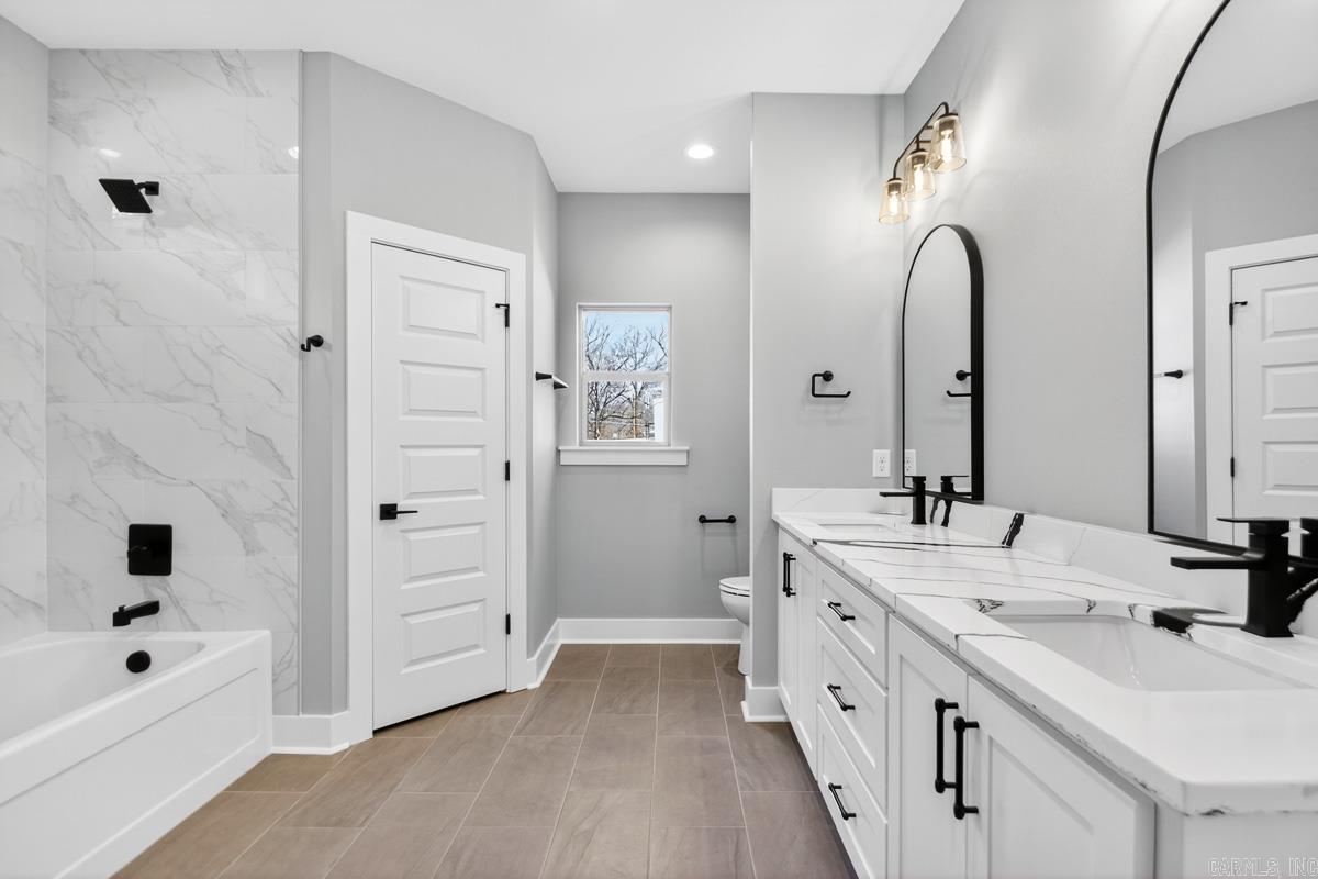 9 Valewood Court Sherwood, AR 72076-9284