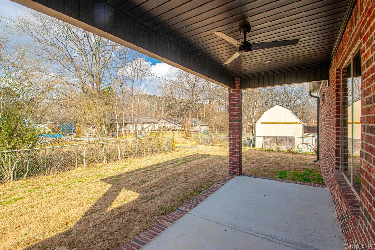 9 Valewood Court Sherwood, AR 72076-9284