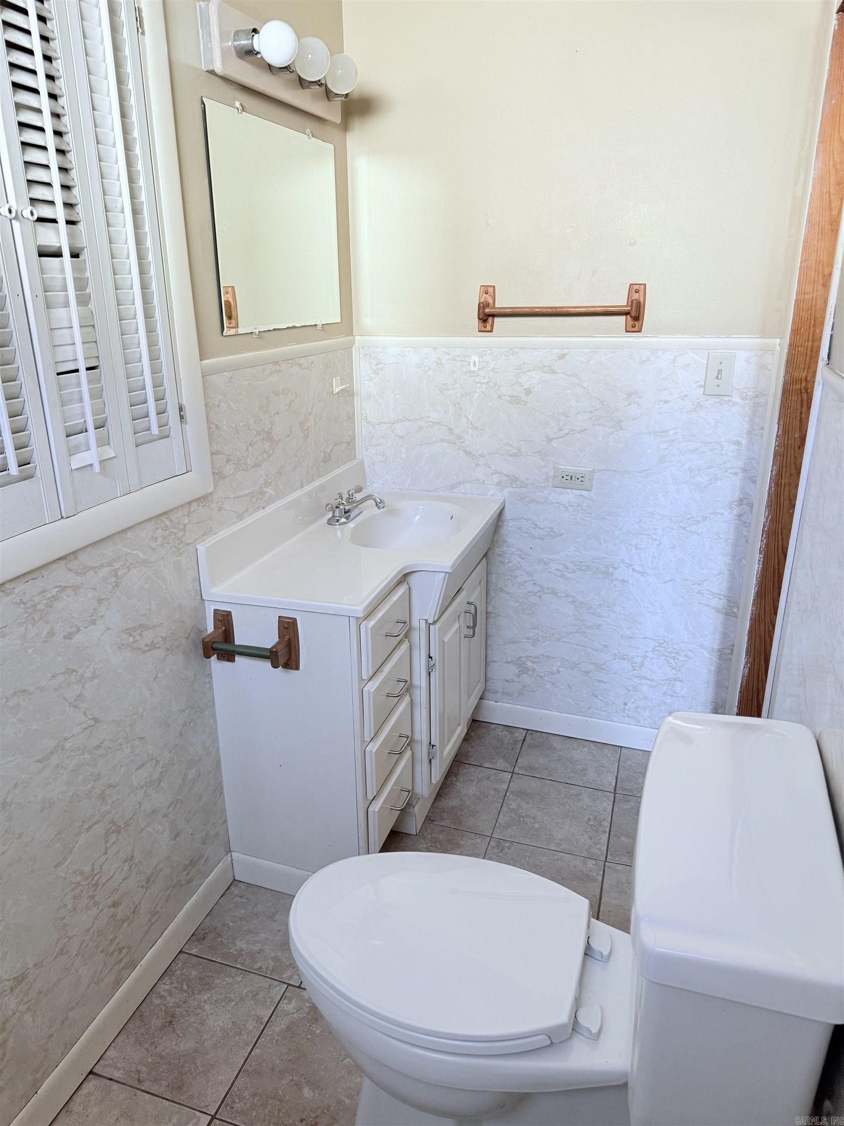 1105 W THOMPSON  Paragould, AR