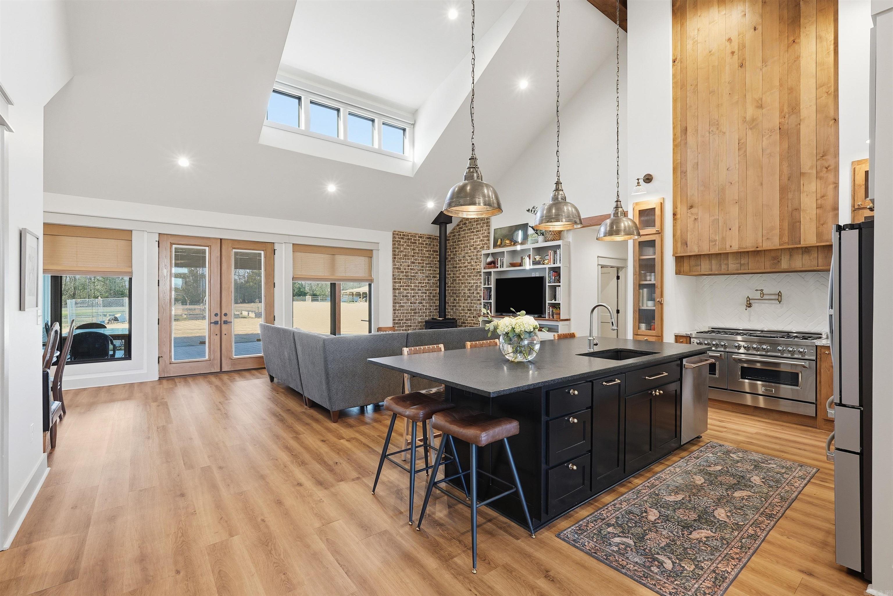 24 Downwind  Greenbrier, AR