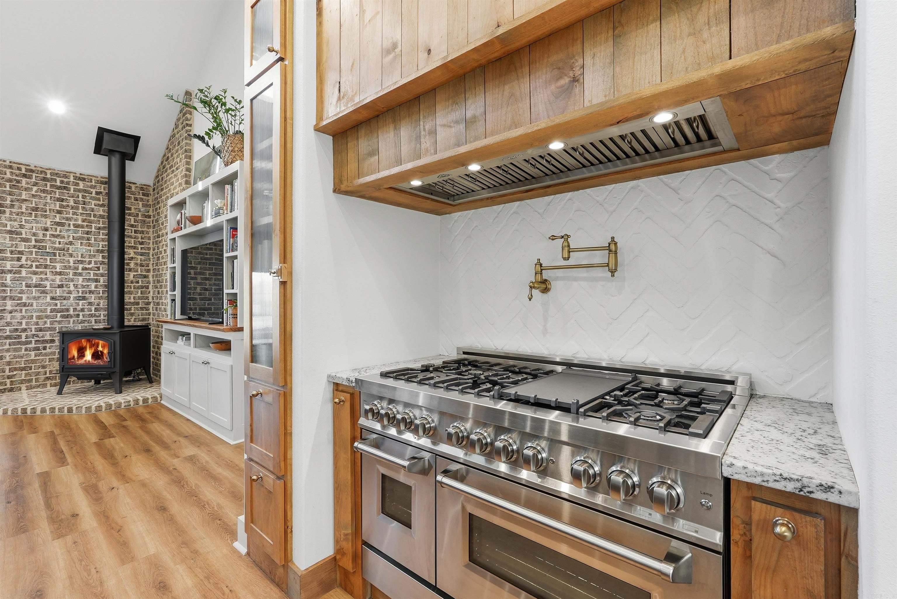 24 Downwind  Greenbrier, AR