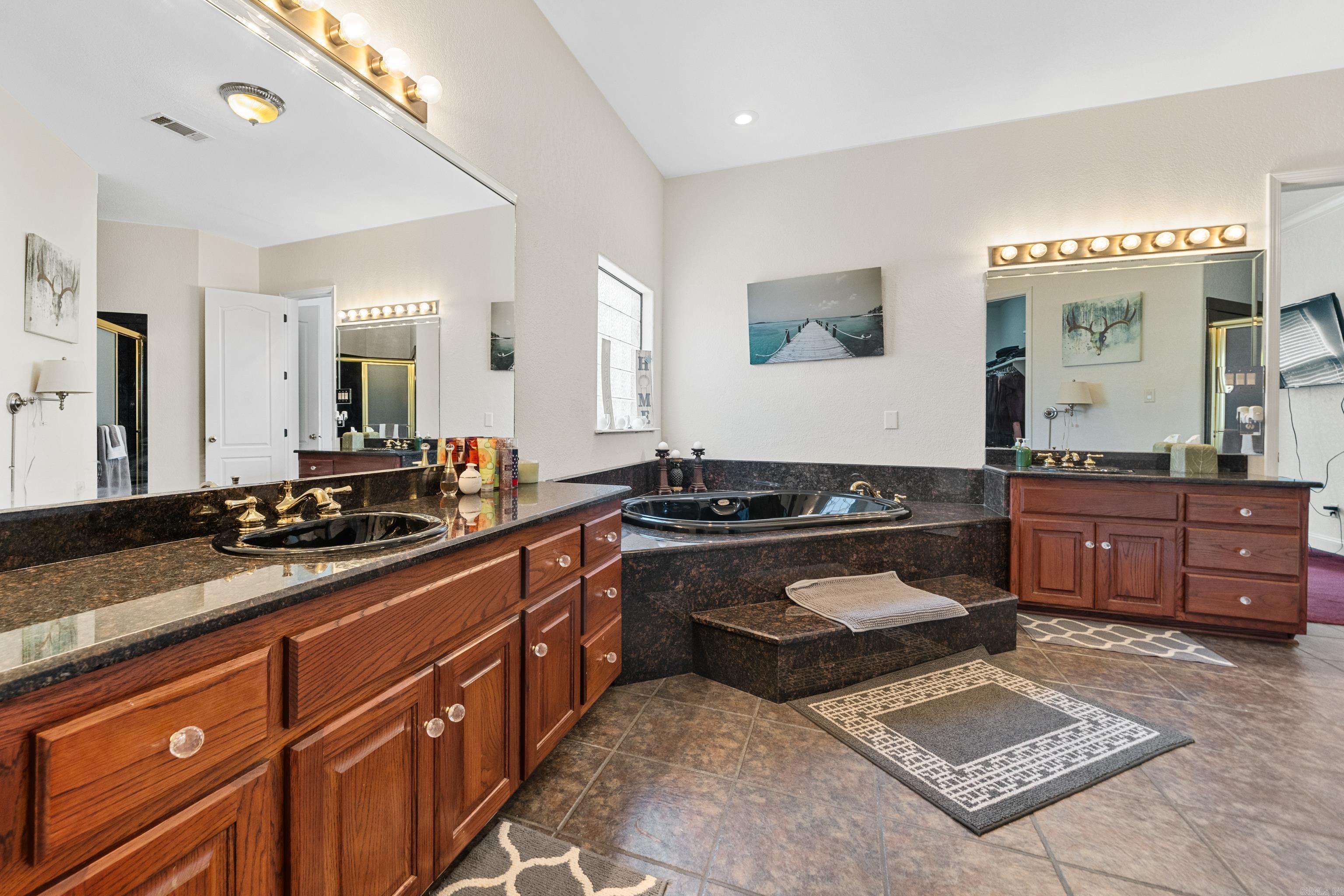 205 Trabecca  Hot Springs, AR