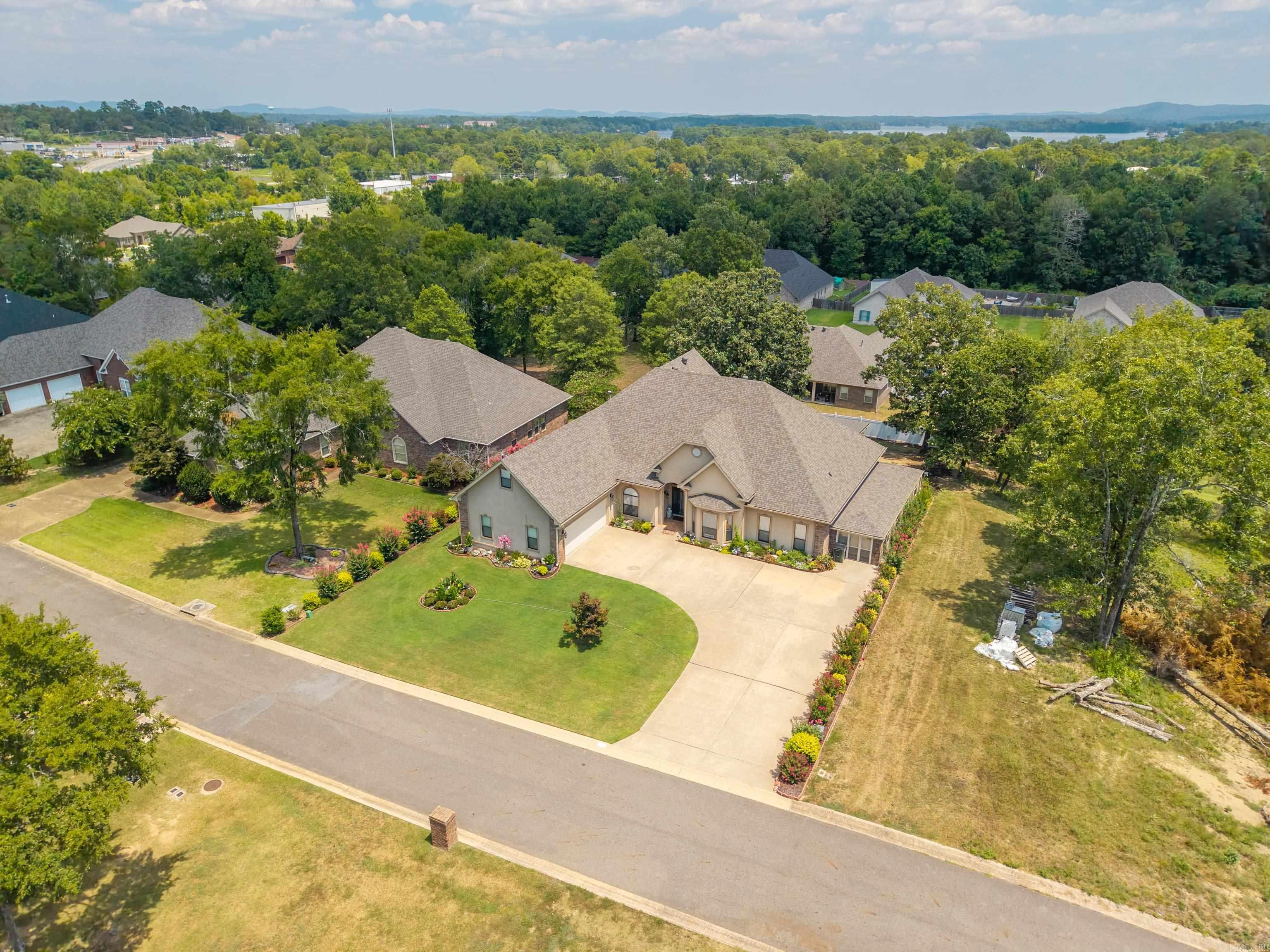 205 Trabecca  Hot Springs, AR