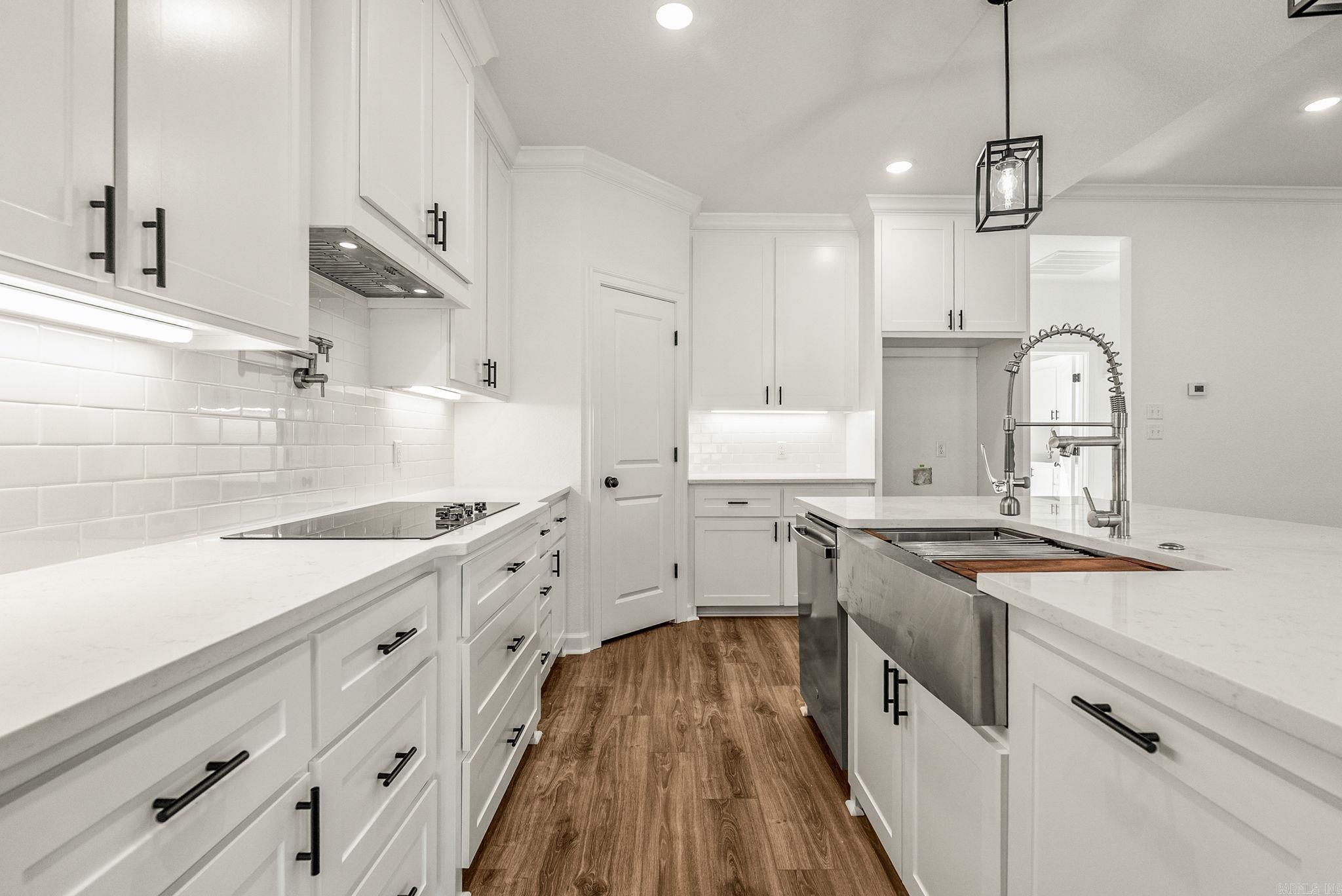 1 Moonlight  Morrilton, AR