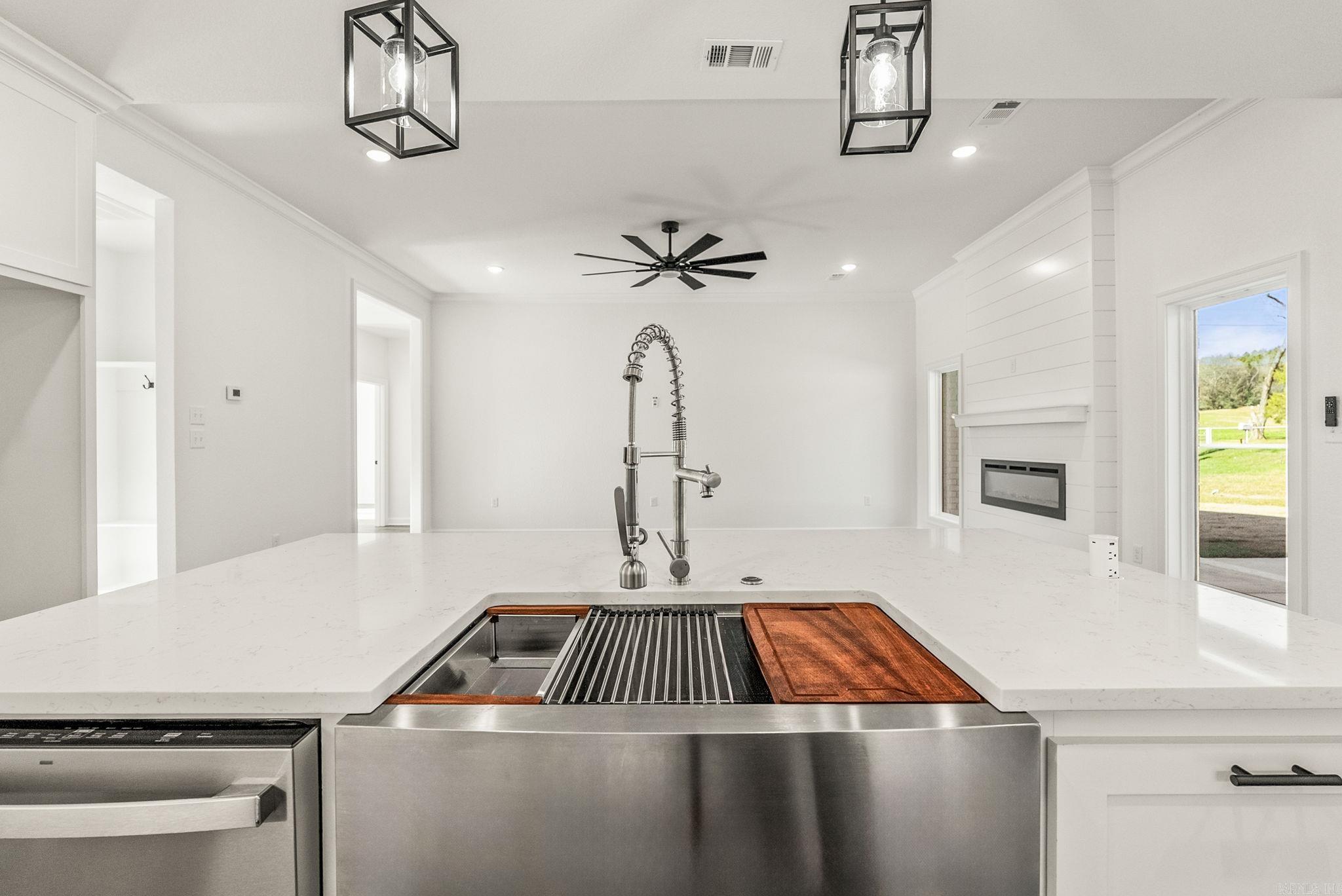 1 Moonlight  Morrilton, AR