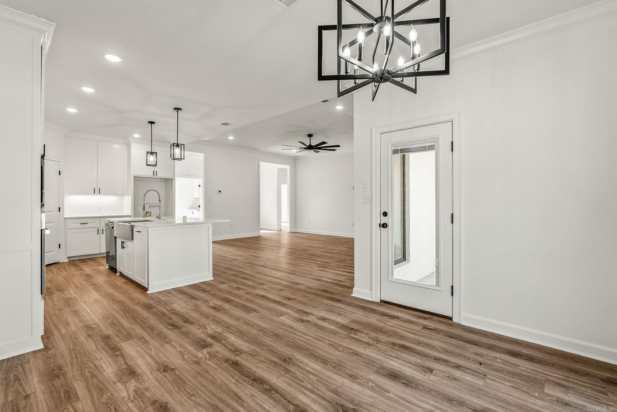 1 Moonlight  Morrilton, AR