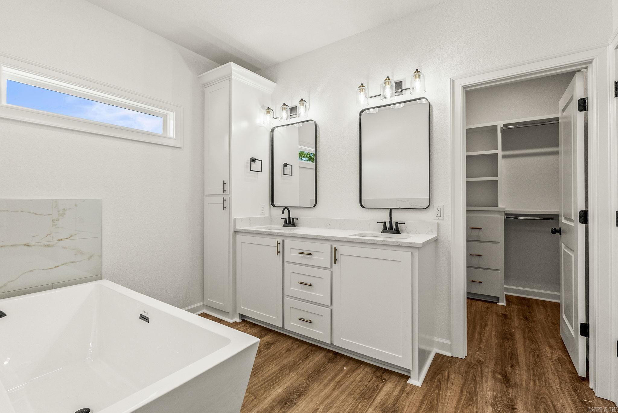 1 Moonlight  Morrilton, AR