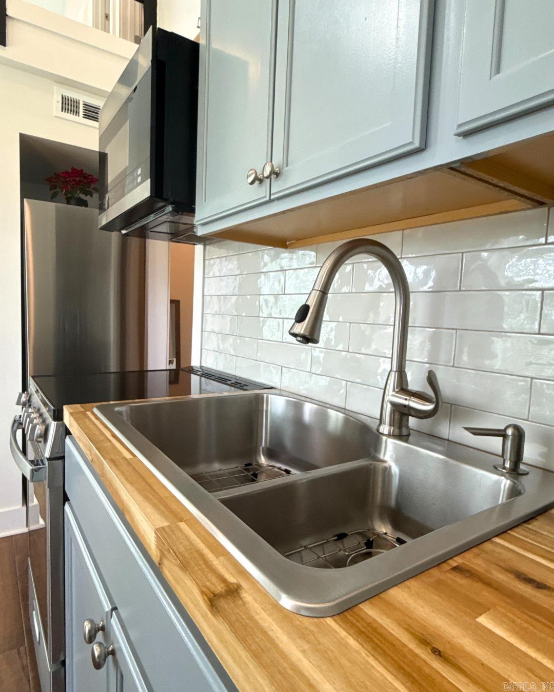 7801 Forest  North Little Rock, AR