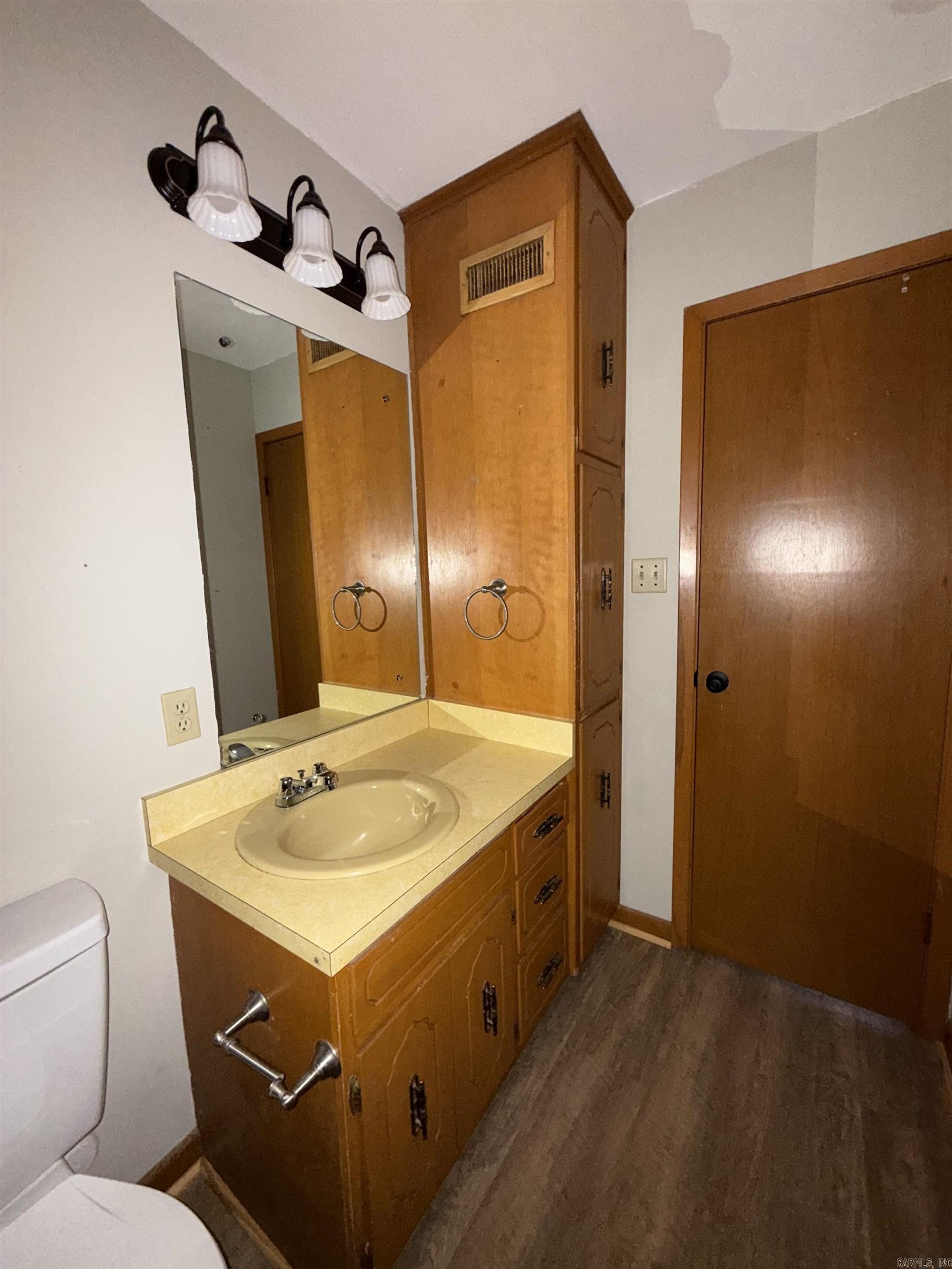 241 Fairview  Searcy, AR