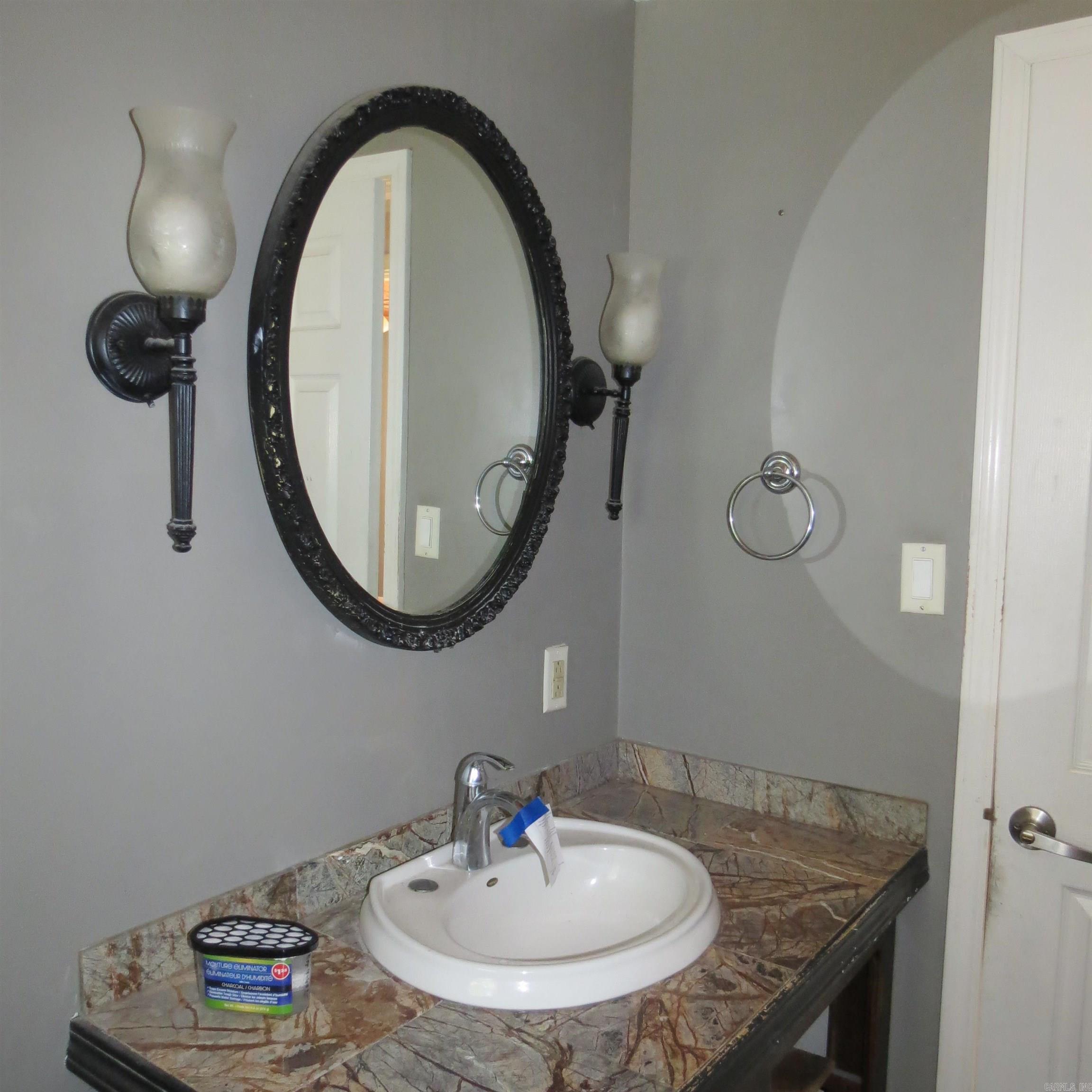 129 E Willis  Monticello, AR